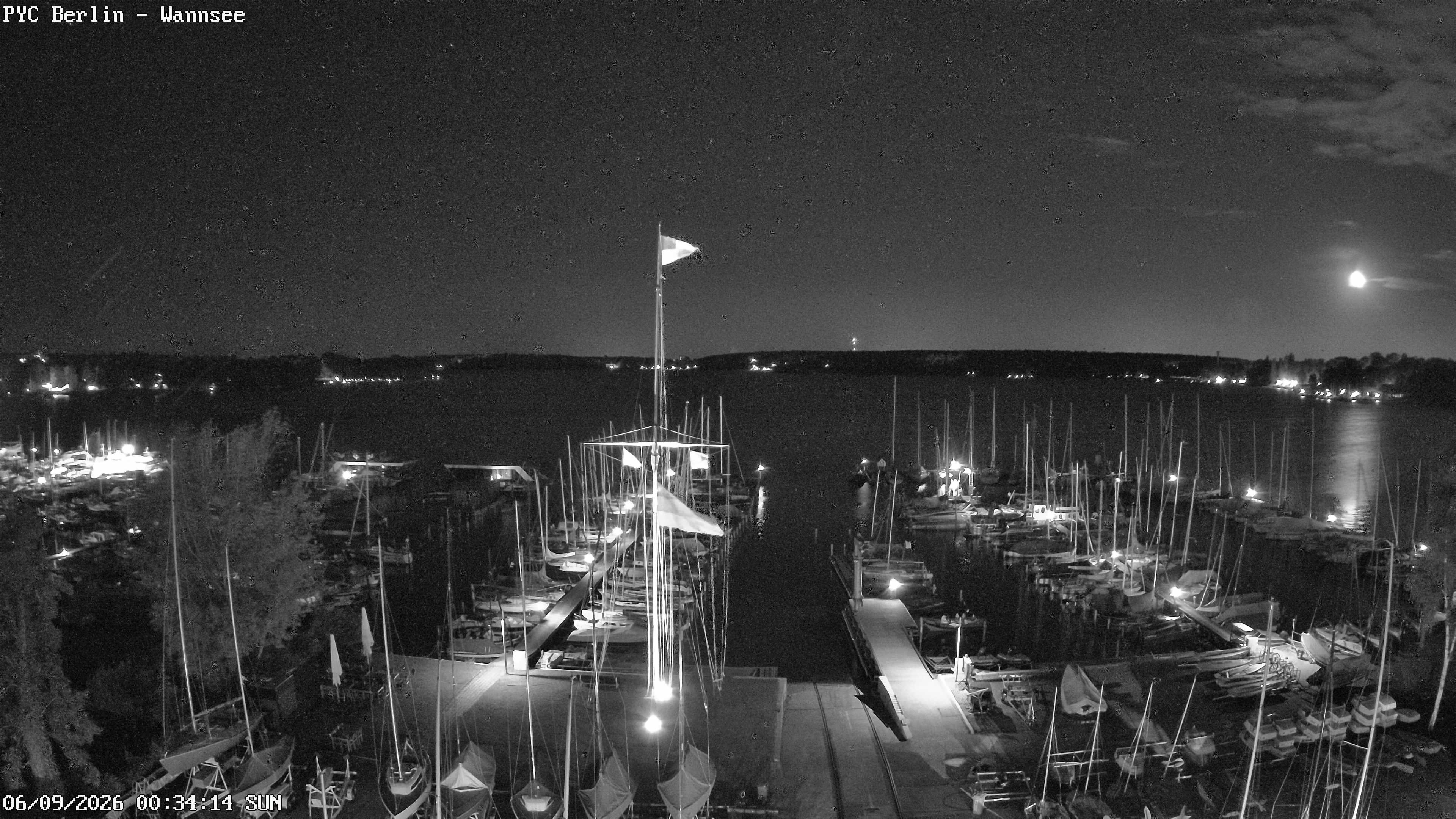 Archiv Foto Webcam Berlin: Potsdamer Yachtclub am Wannsee