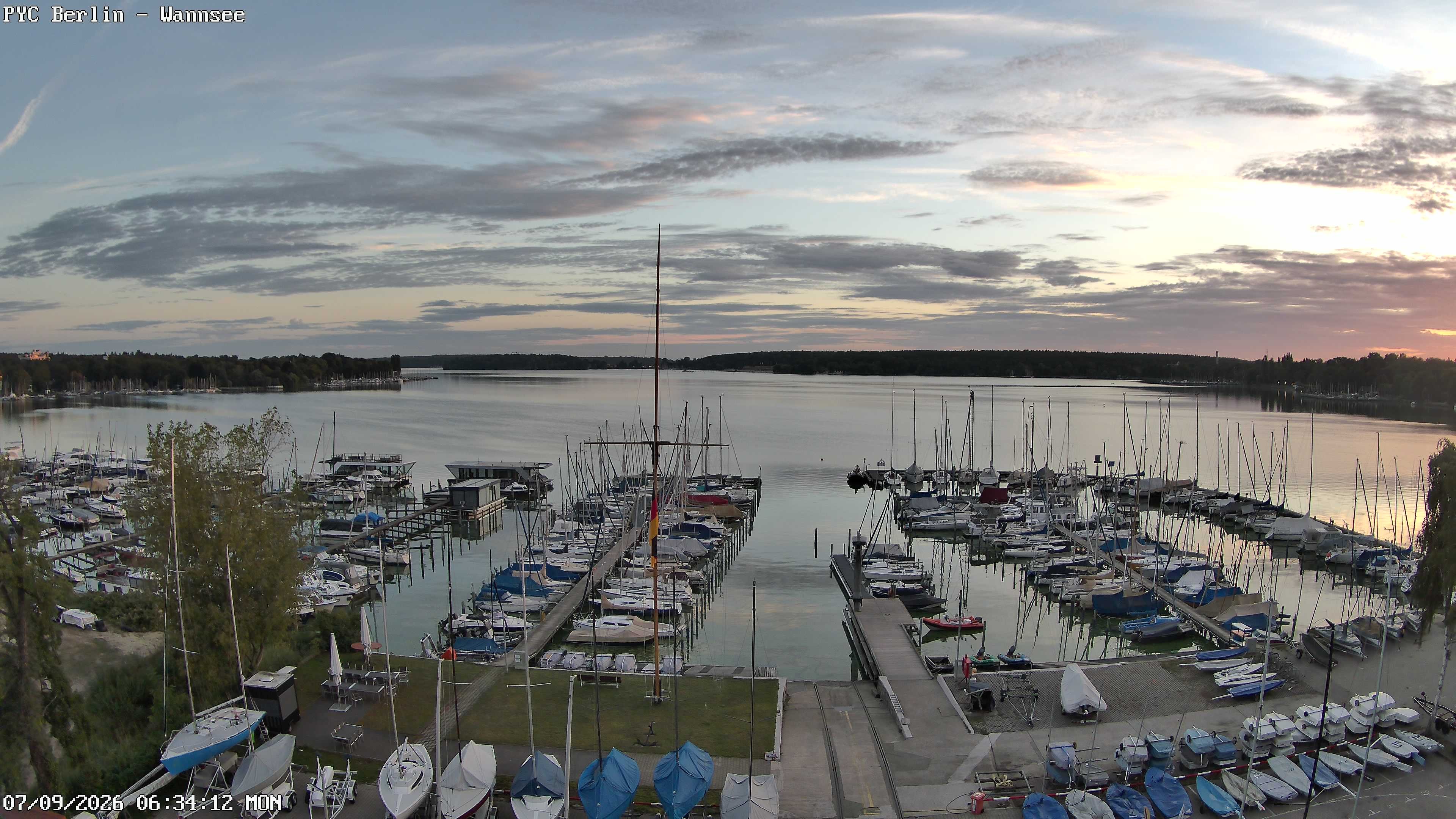 Archiv Foto Webcam Berlin: Potsdamer Yachtclub am Wannsee