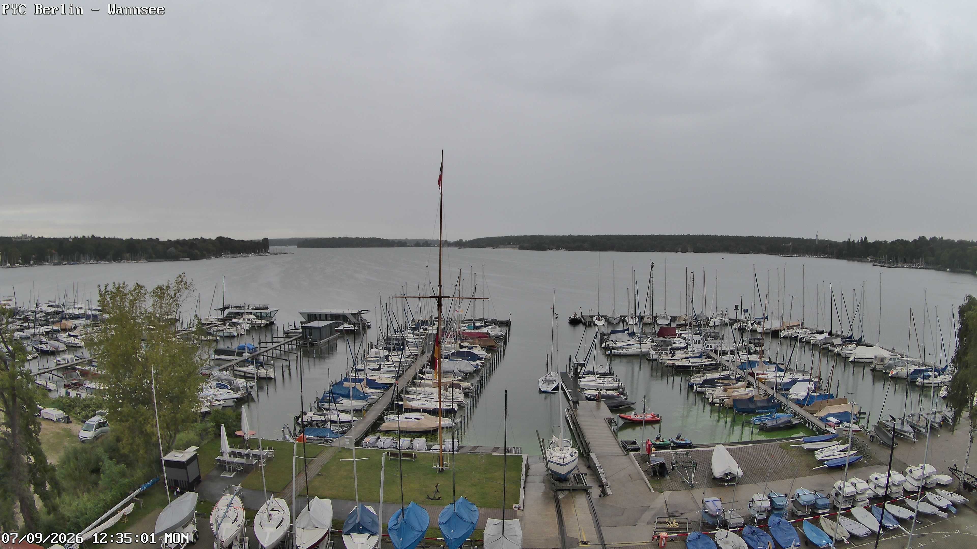 Archiv Foto Webcam Berlin: Potsdamer Yachtclub am Wannsee