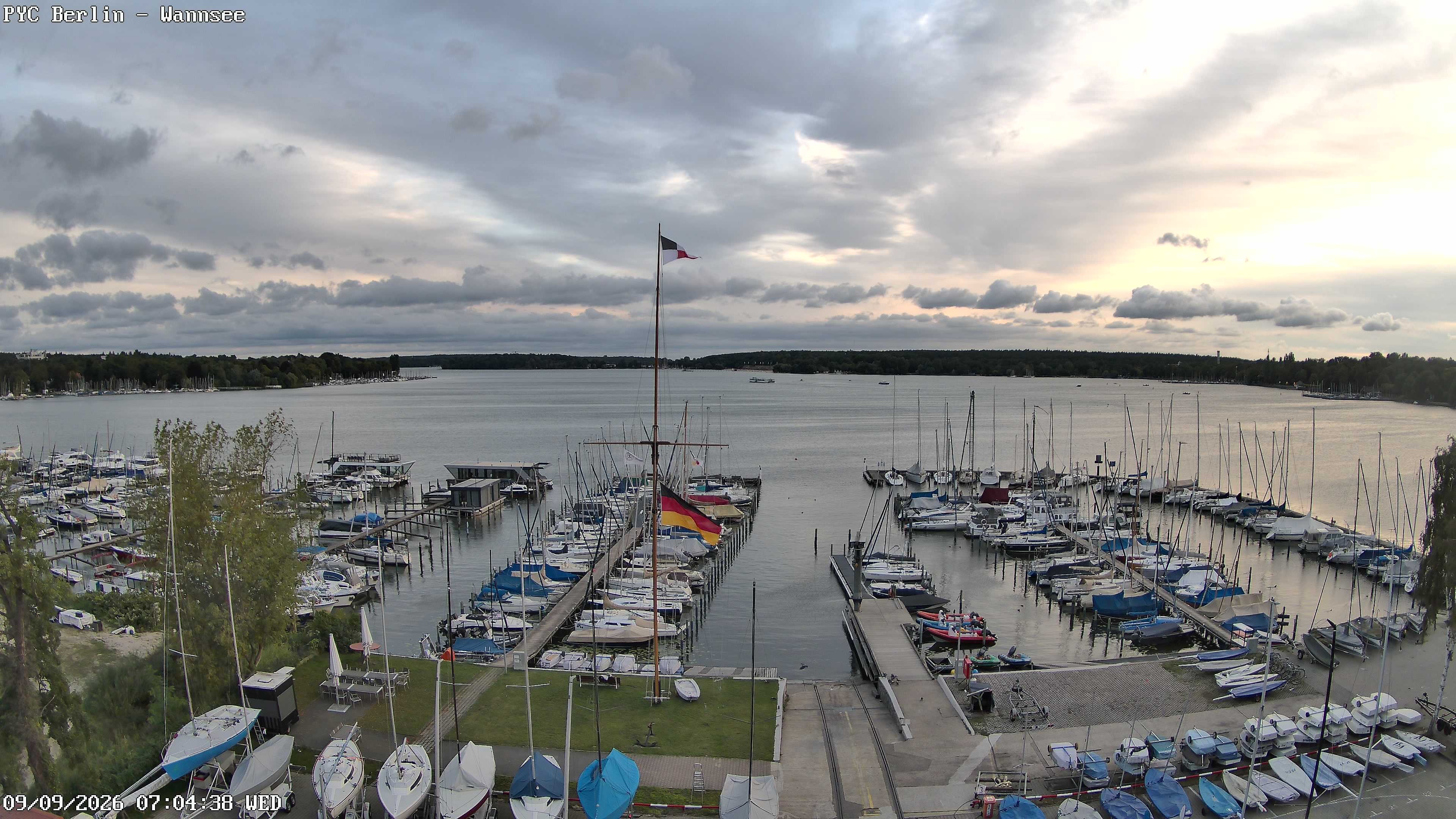 Archiv Foto Webcam Berlin: Potsdamer Yachtclub am Wannsee