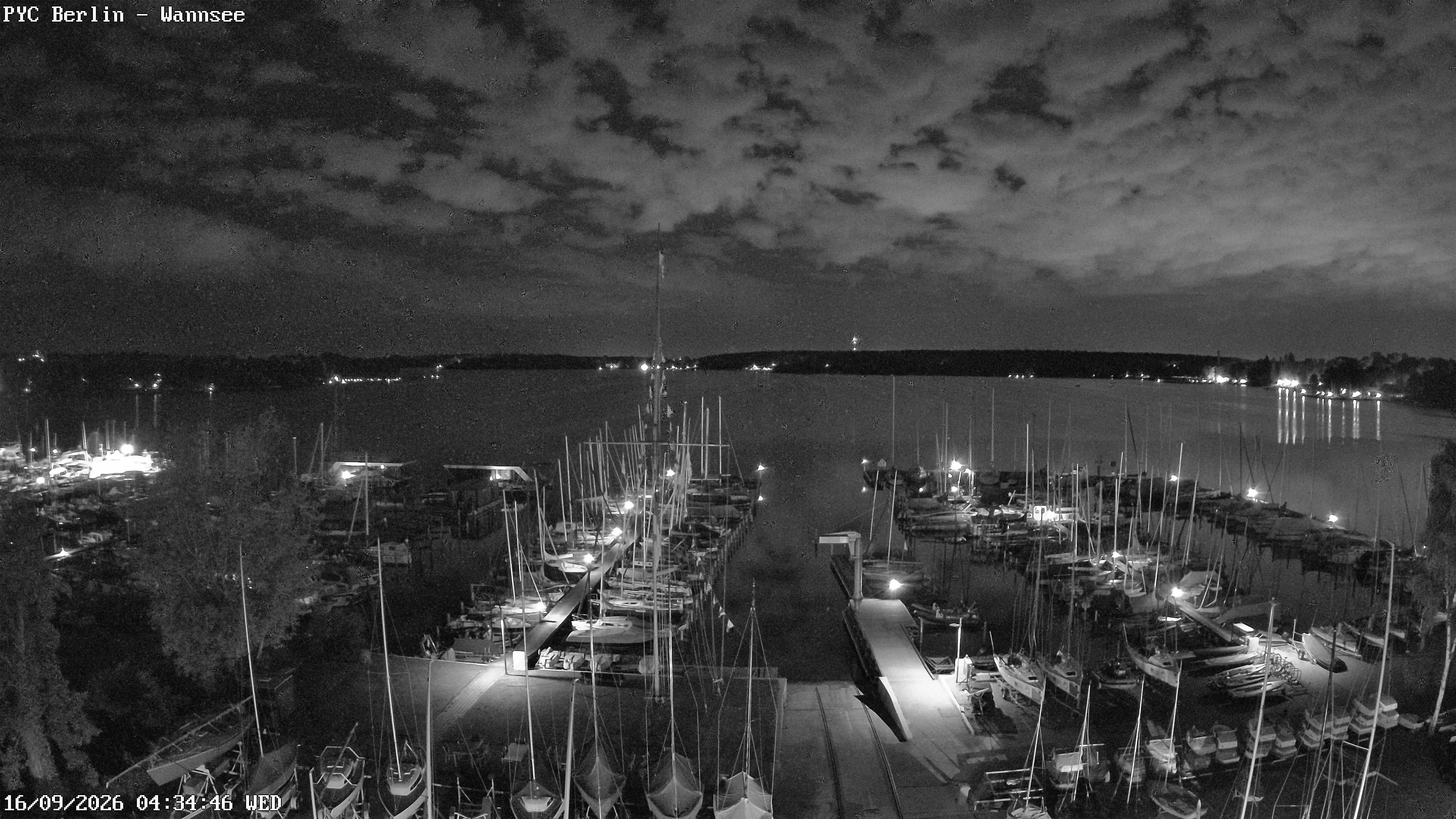 Archiv Foto Webcam Berlin: Potsdamer Yachtclub am Wannsee