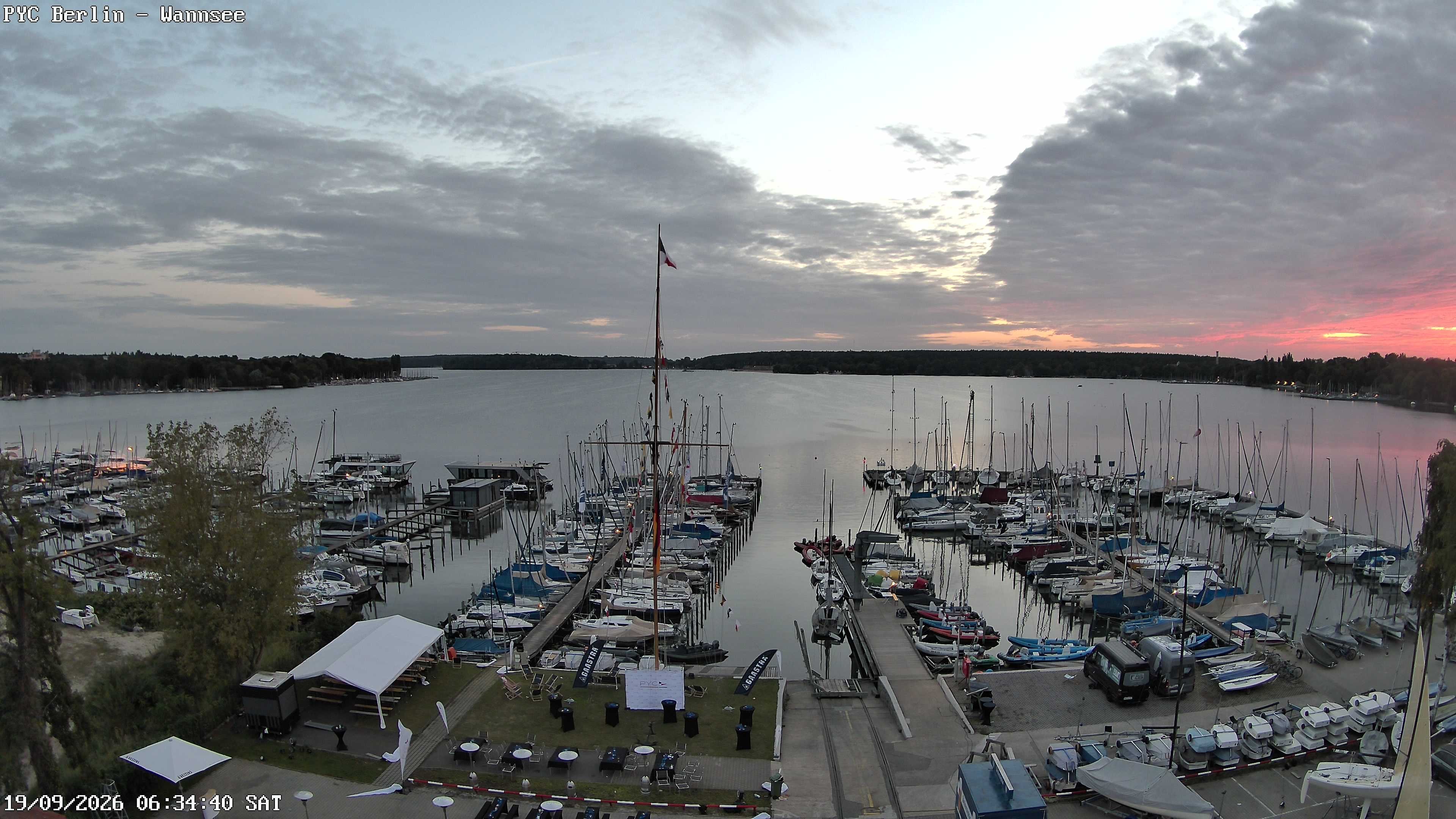 Archiv Foto Webcam Berlin: Potsdamer Yachtclub am Wannsee