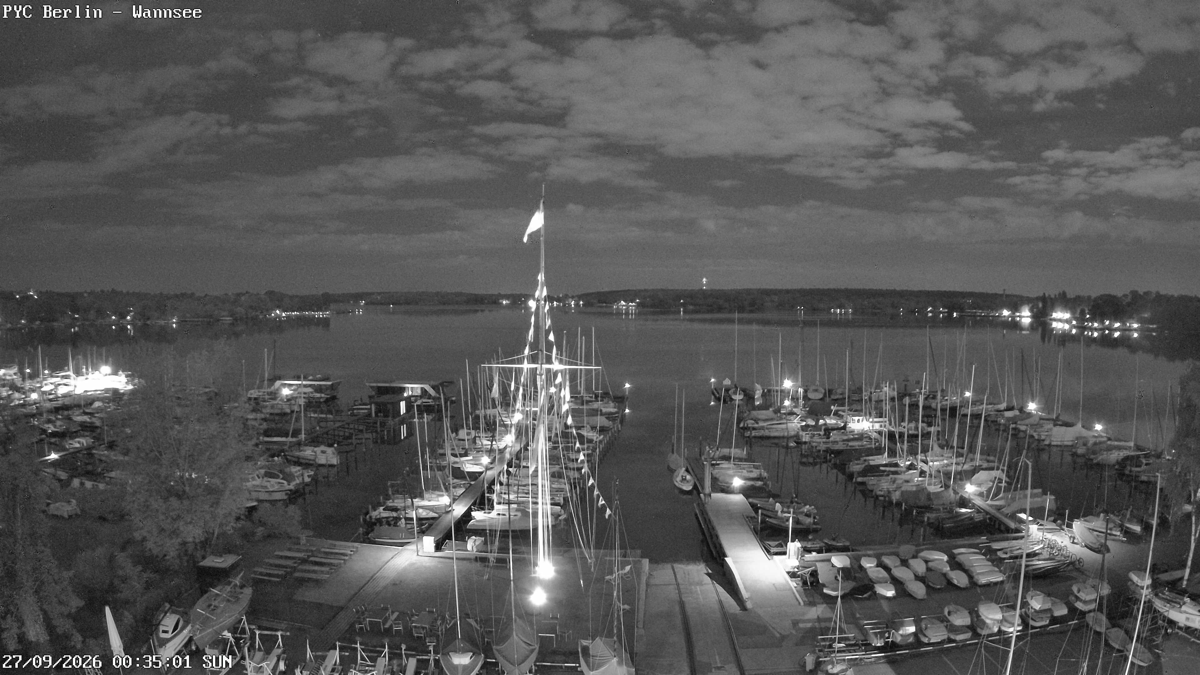 Archiv Foto Webcam Berlin: Potsdamer Yachtclub am Wannsee