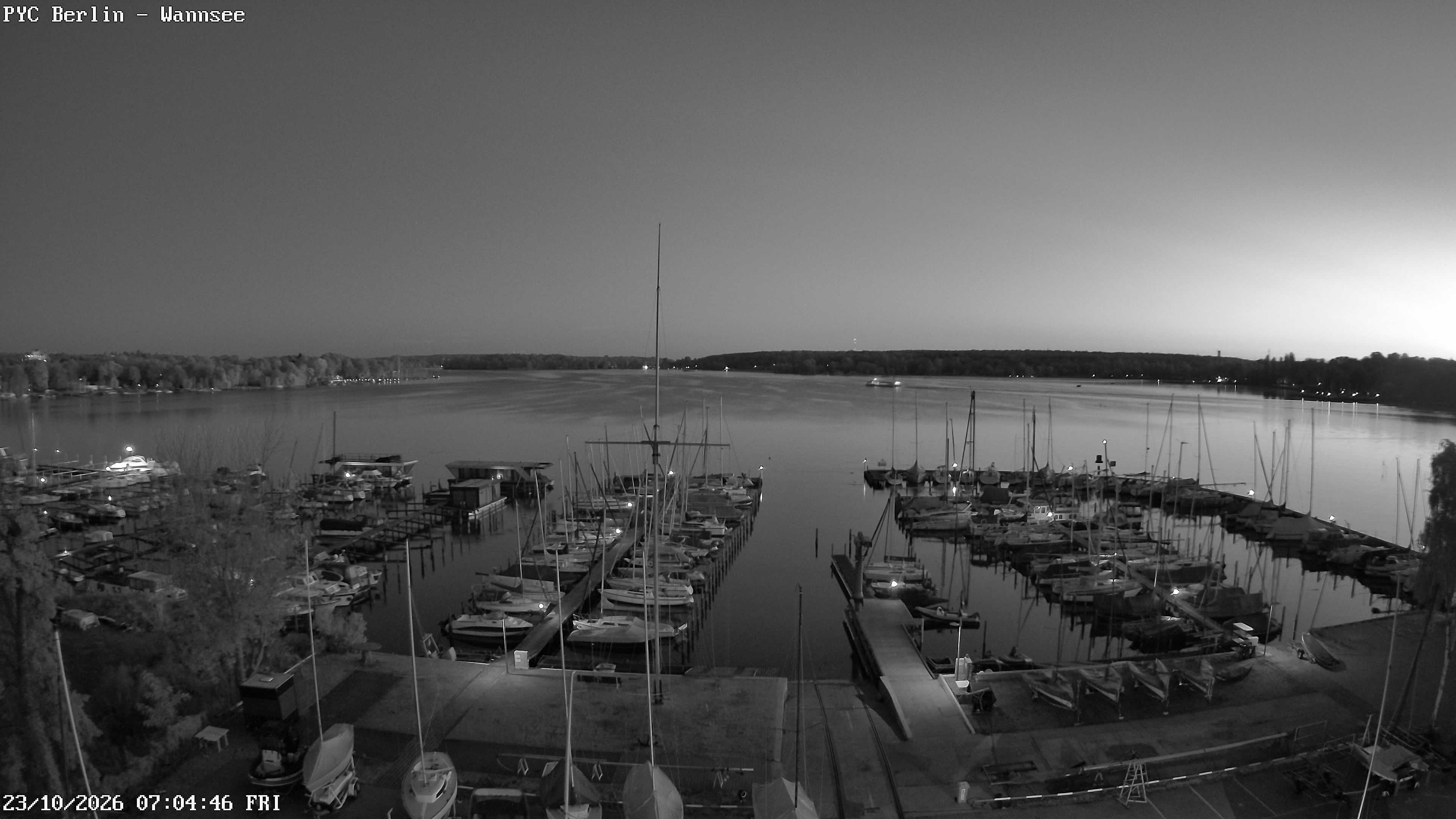 Archiv Foto Webcam Berlin: Potsdamer Yachtclub am Wannsee