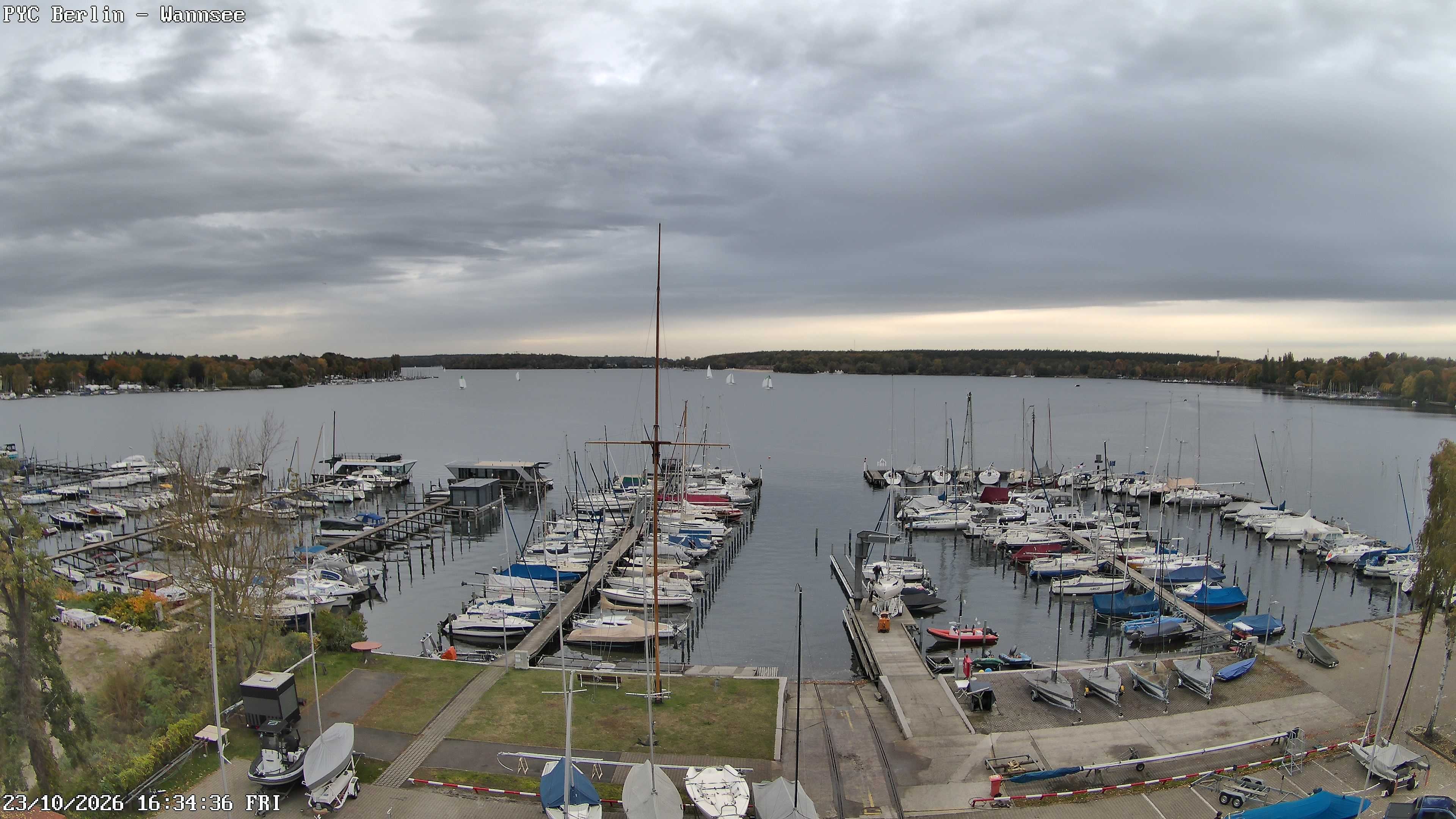 Archiv Foto Webcam Berlin: Potsdamer Yachtclub am Wannsee
