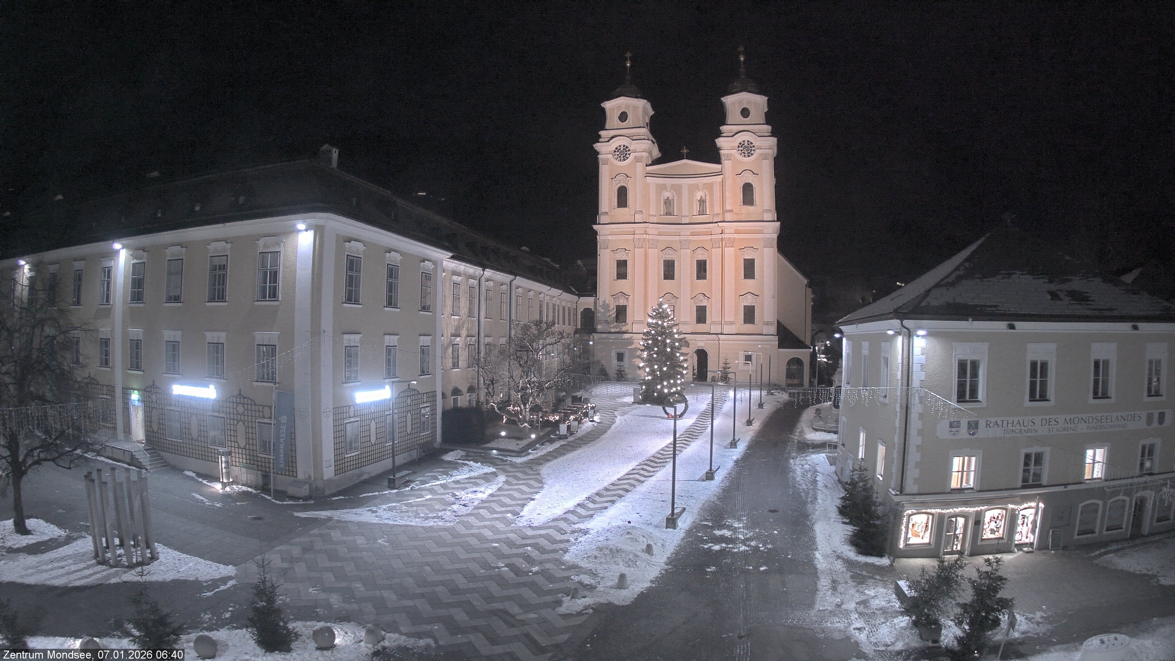 Archiv Foto Webcam Blick auf den Stadtplatz von Mondsee