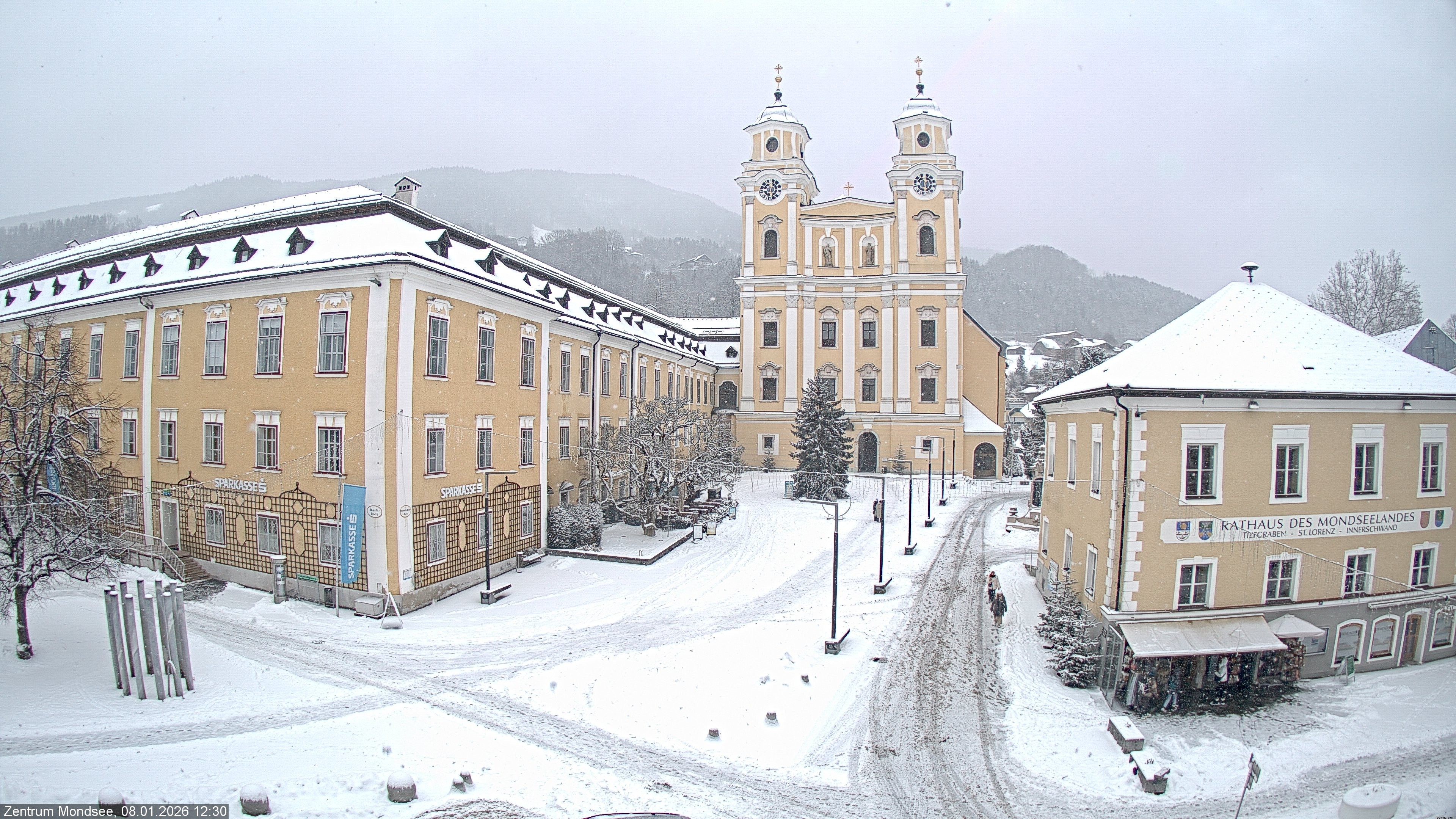 Archiv Foto Webcam Blick auf den Stadtplatz von Mondsee