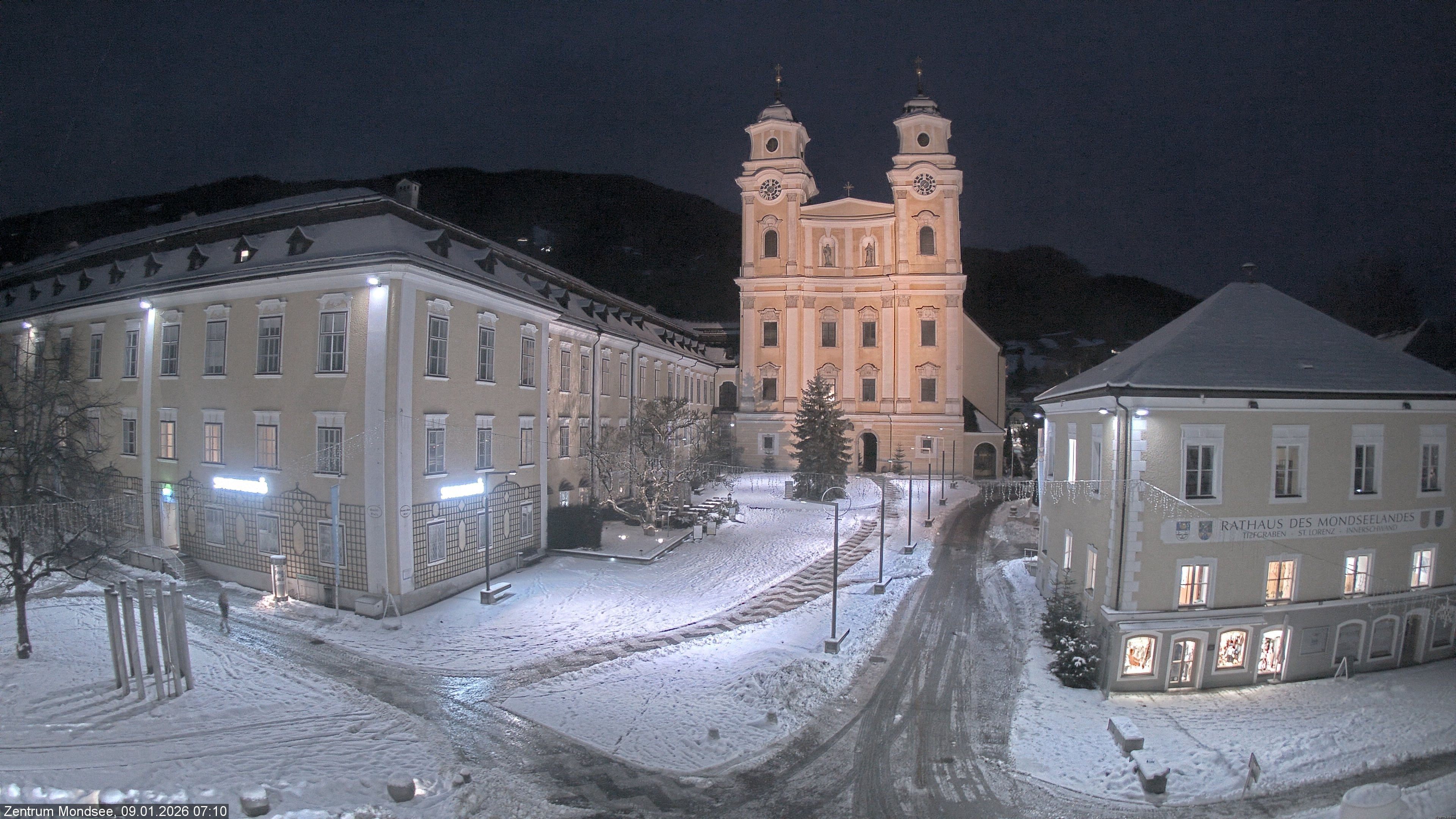 Archiv Foto Webcam Blick auf den Stadtplatz von Mondsee