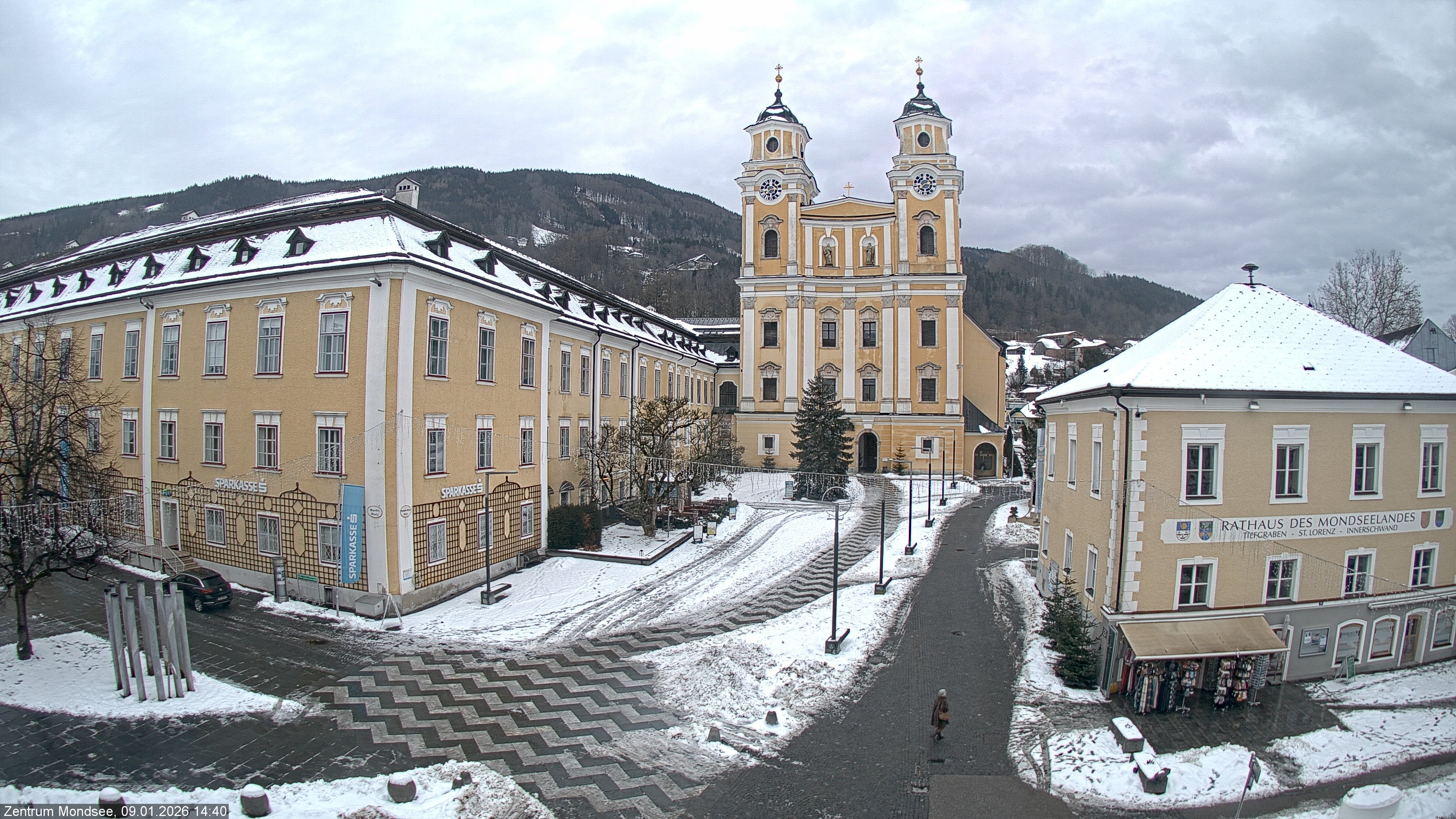 Archiv Foto Webcam Blick auf den Stadtplatz von Mondsee
