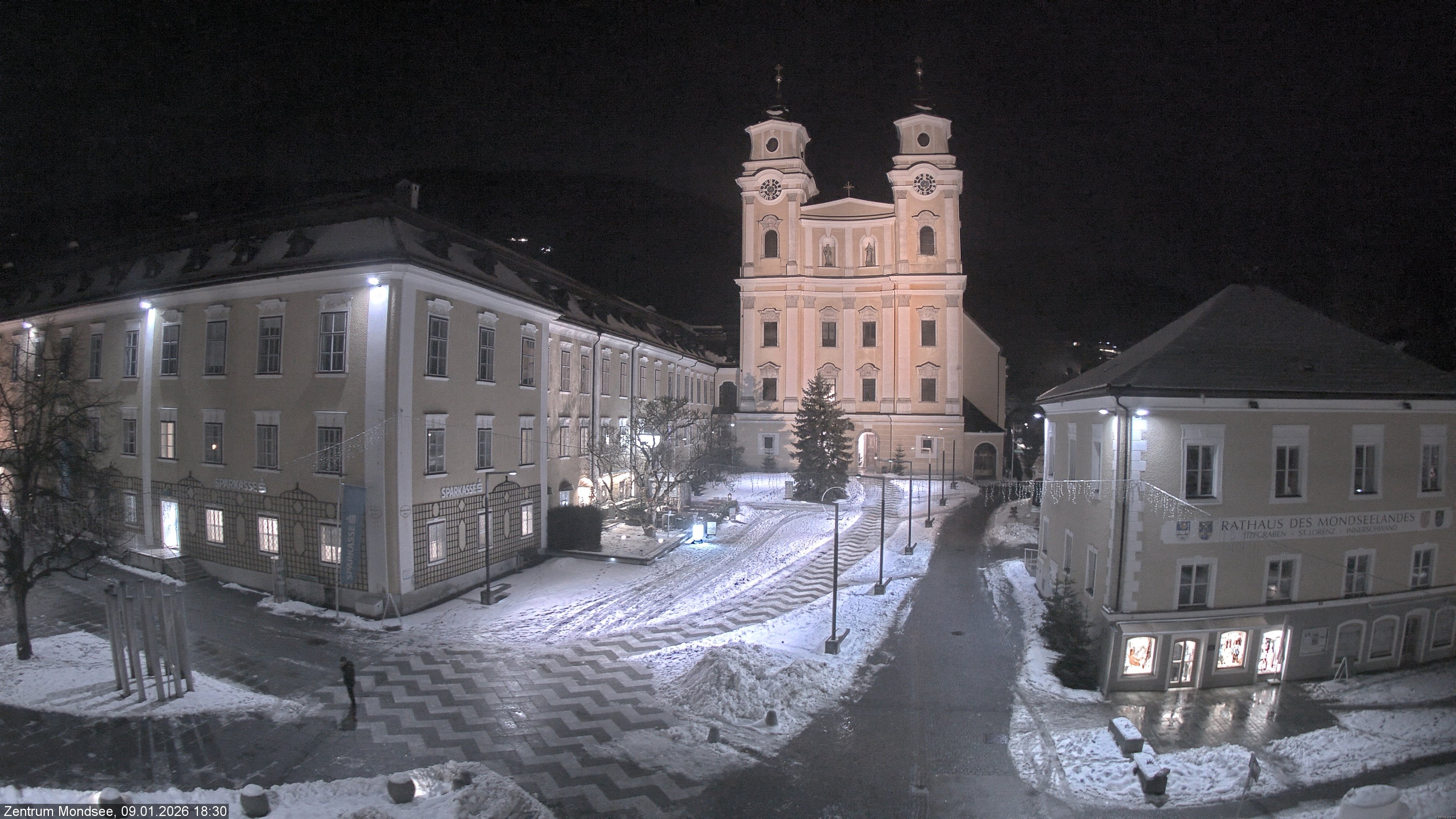 Archiv Foto Webcam Blick auf den Stadtplatz von Mondsee