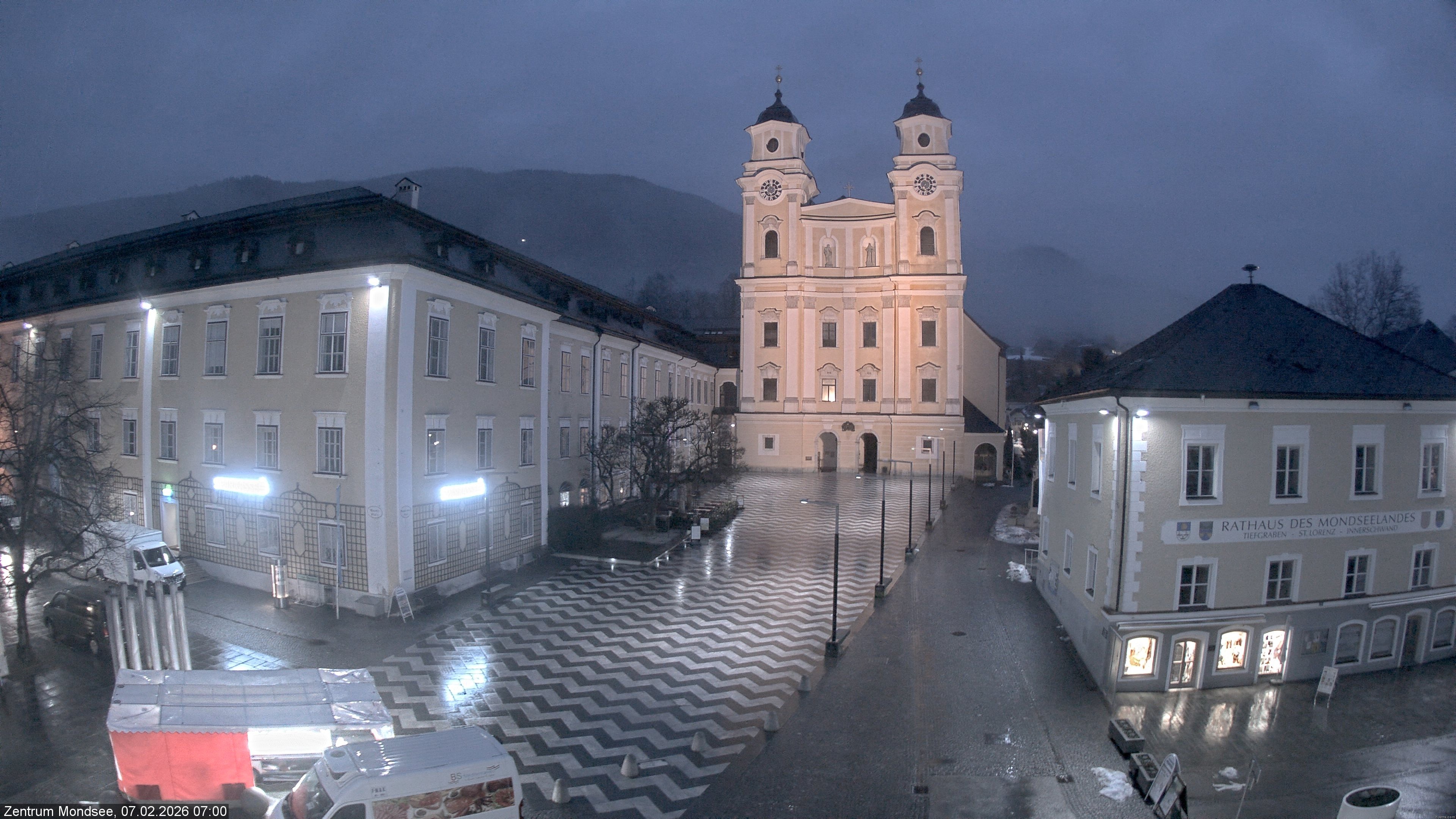 Archiv Foto Webcam Blick auf den Stadtplatz von Mondsee