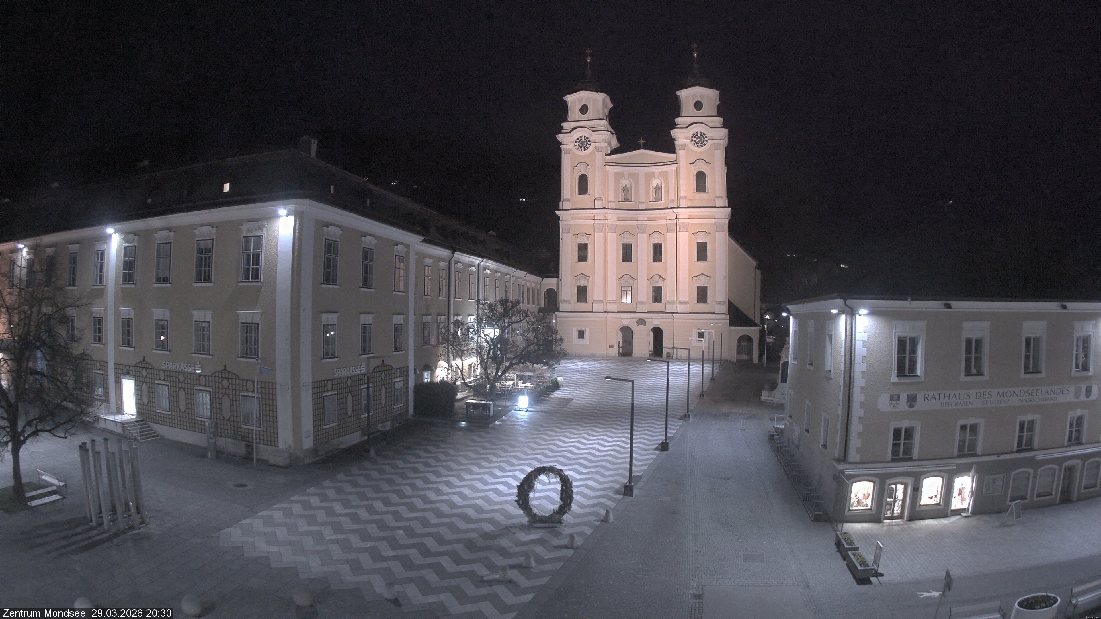 Archiv Foto Webcam Blick auf den Stadtplatz von Mondsee