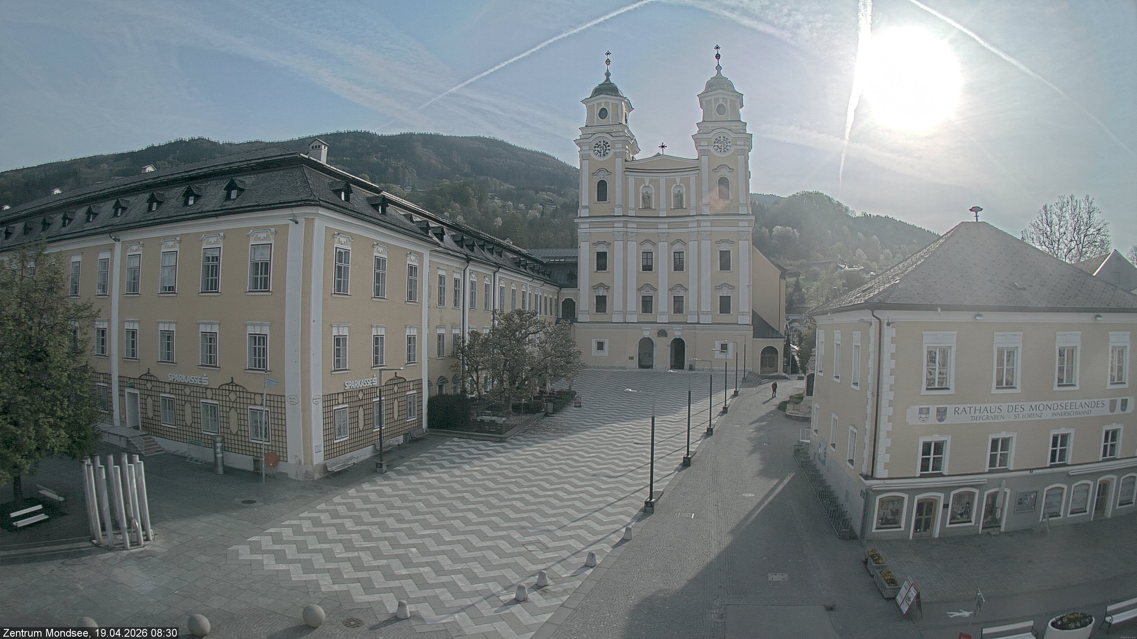 Archiv Foto Webcam Blick auf den Stadtplatz von Mondsee
