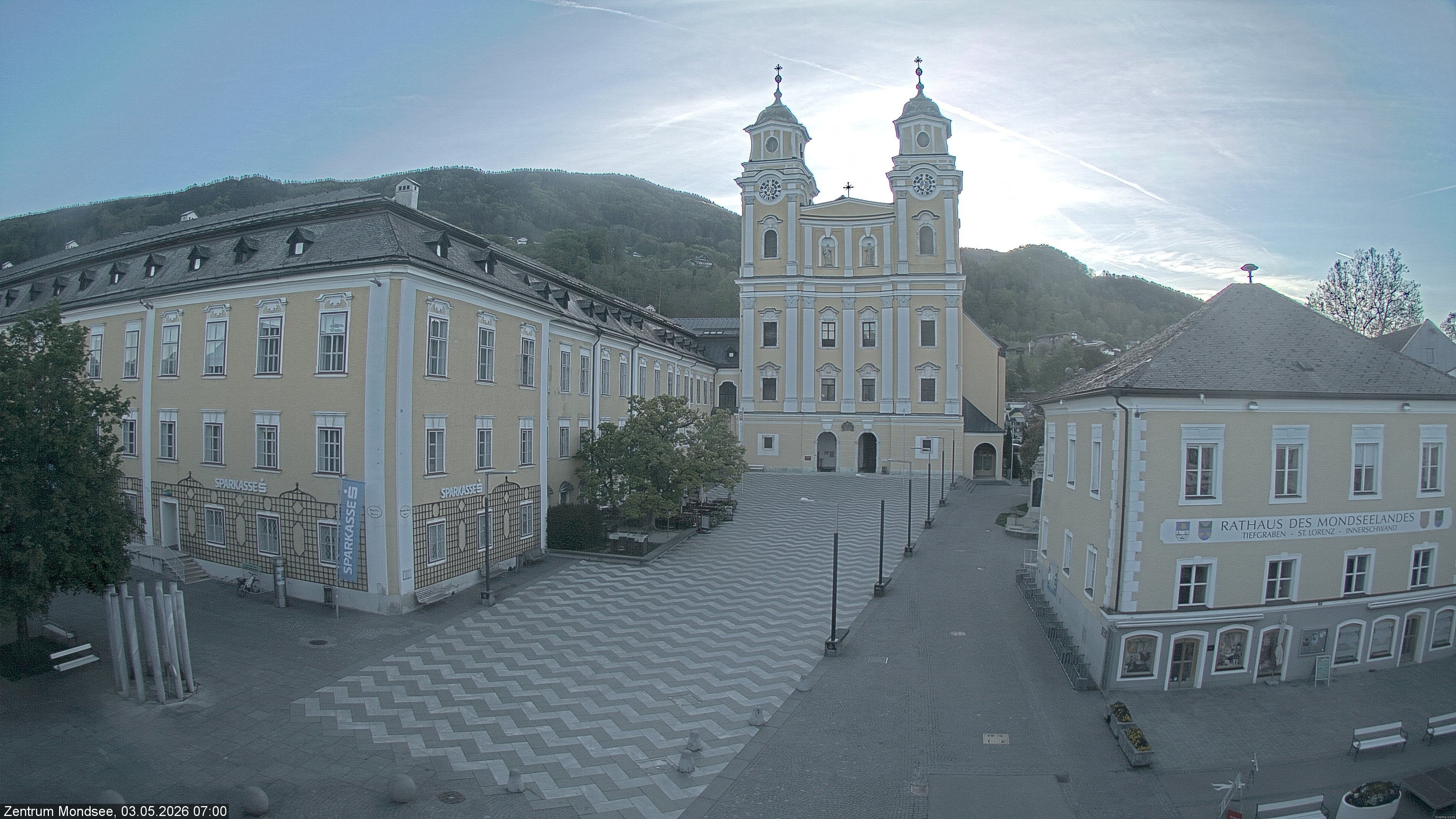 Archiv Foto Webcam Blick auf den Stadtplatz von Mondsee