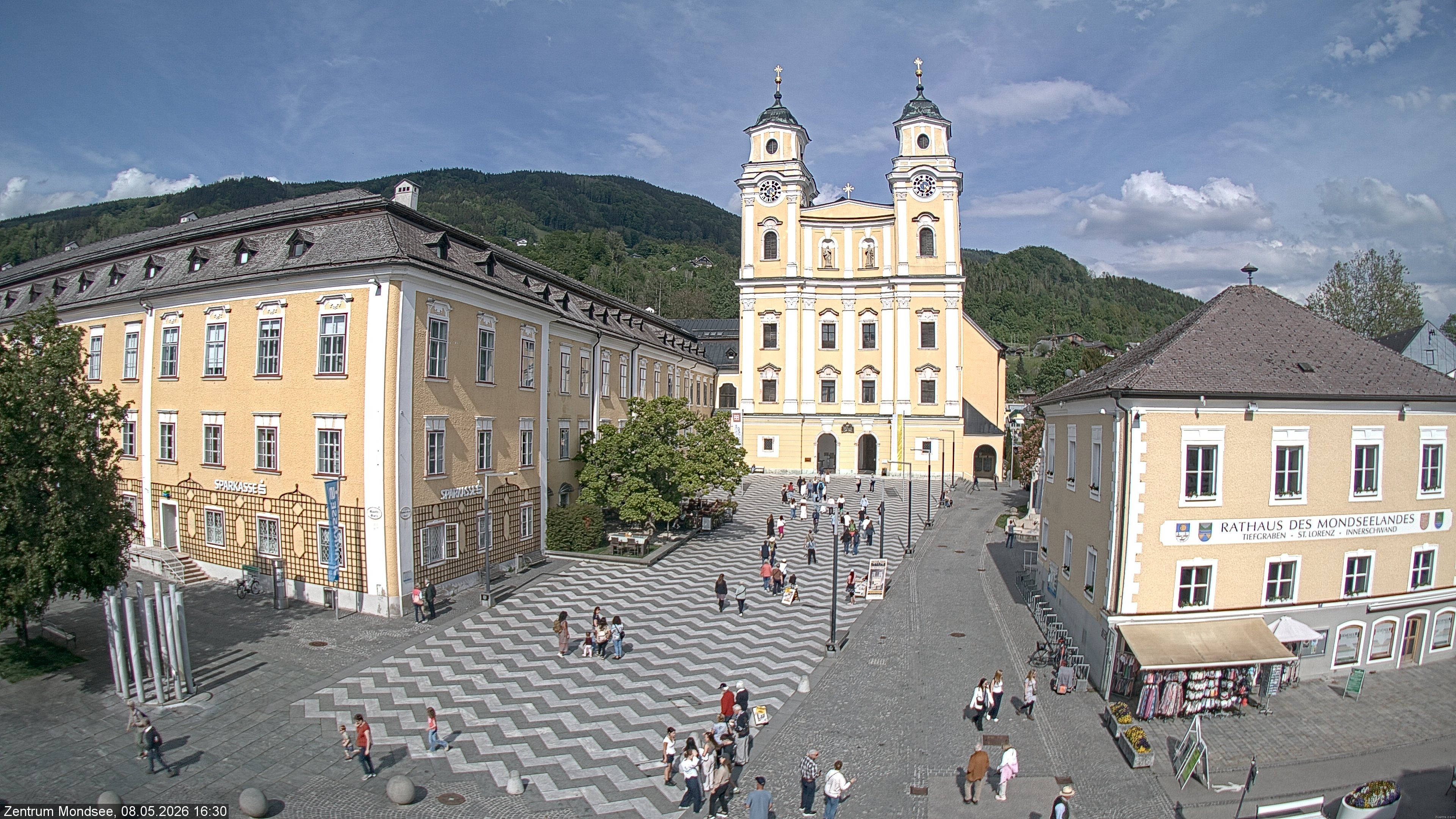 Archiv Foto Webcam Blick auf den Stadtplatz von Mondsee