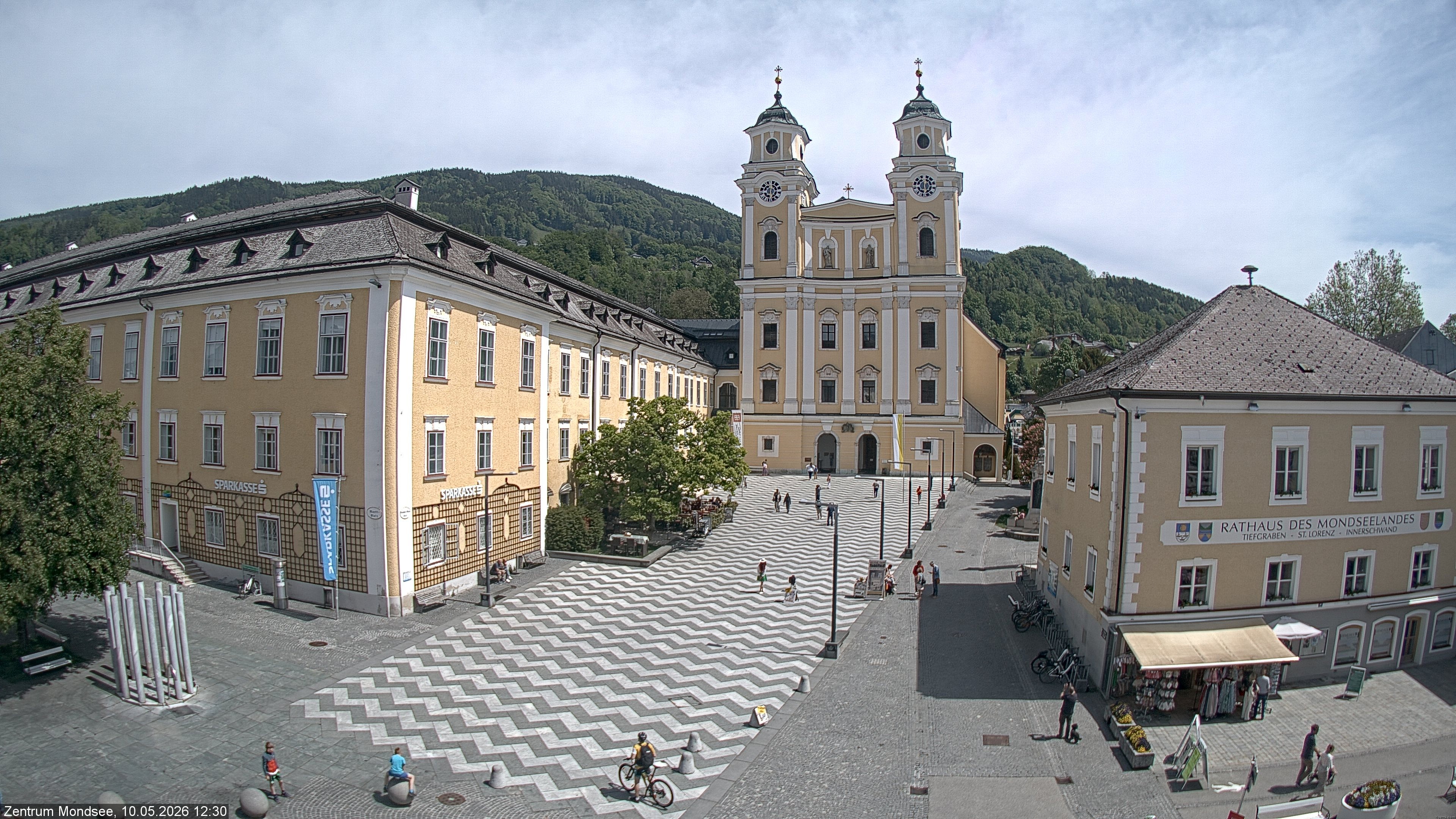 Archiv Foto Webcam Blick auf den Stadtplatz von Mondsee