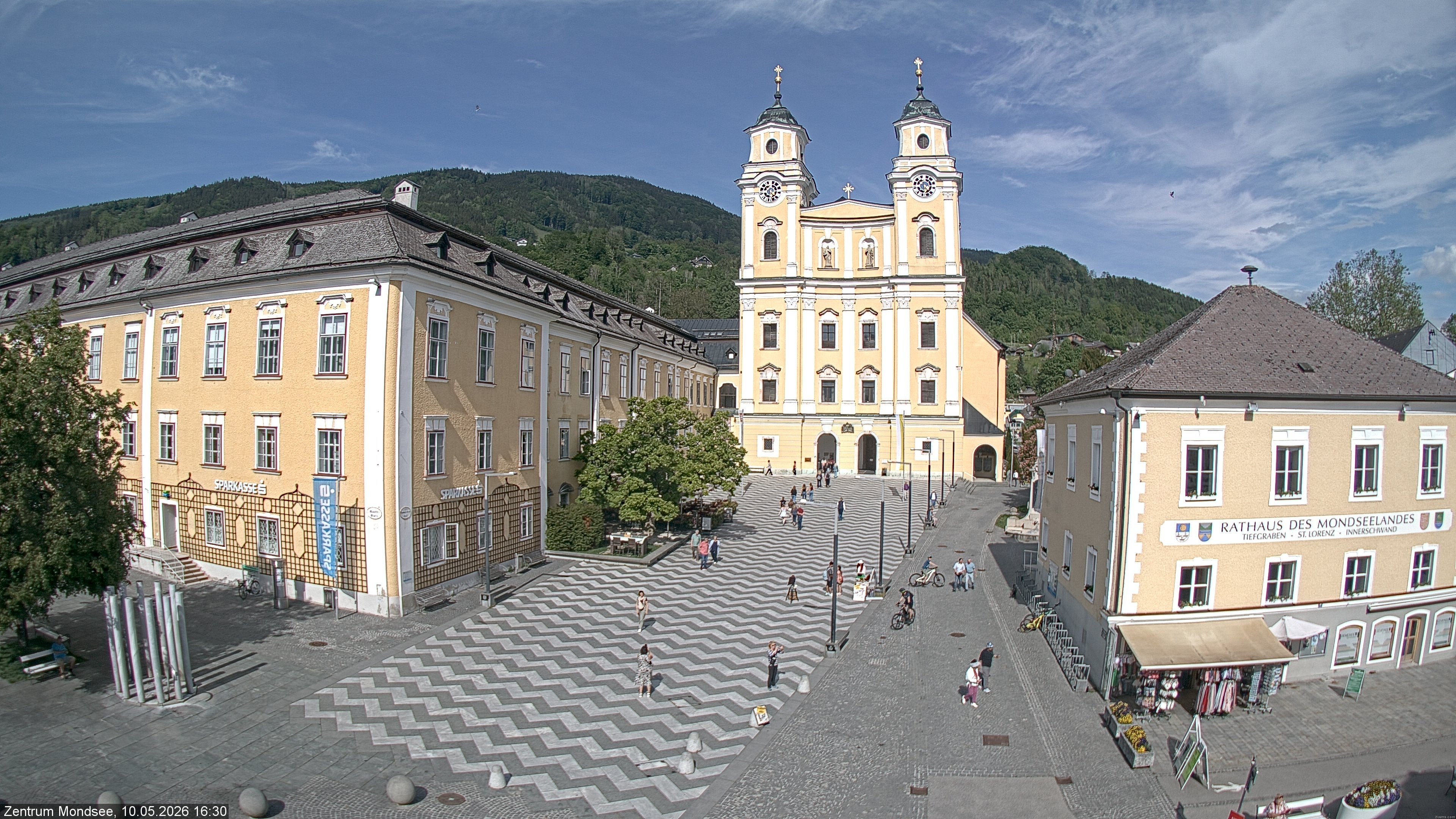 Archiv Foto Webcam Blick auf den Stadtplatz von Mondsee