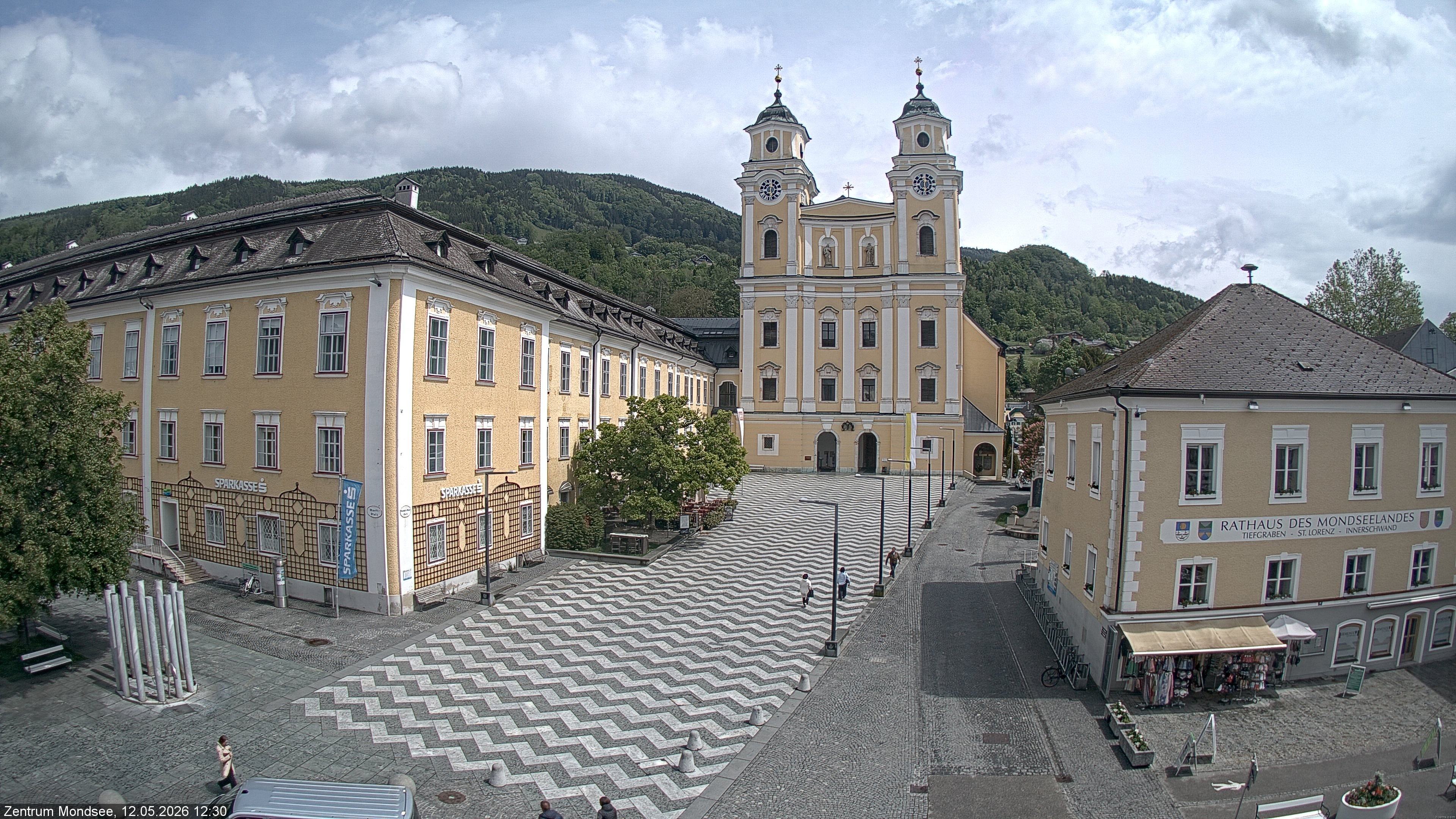 Archiv Foto Webcam Blick auf den Stadtplatz von Mondsee
