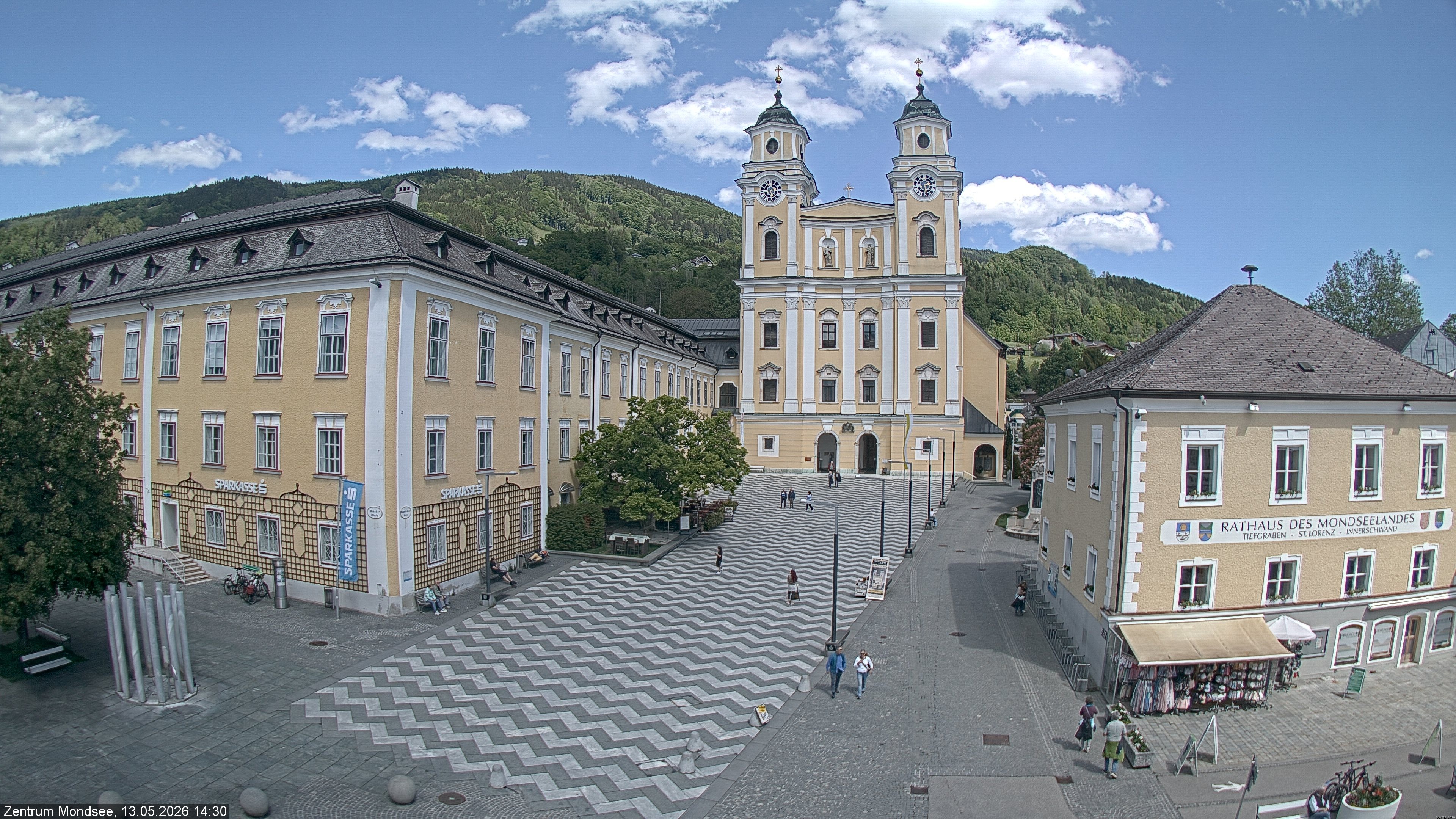 Archiv Foto Webcam Blick auf den Stadtplatz von Mondsee