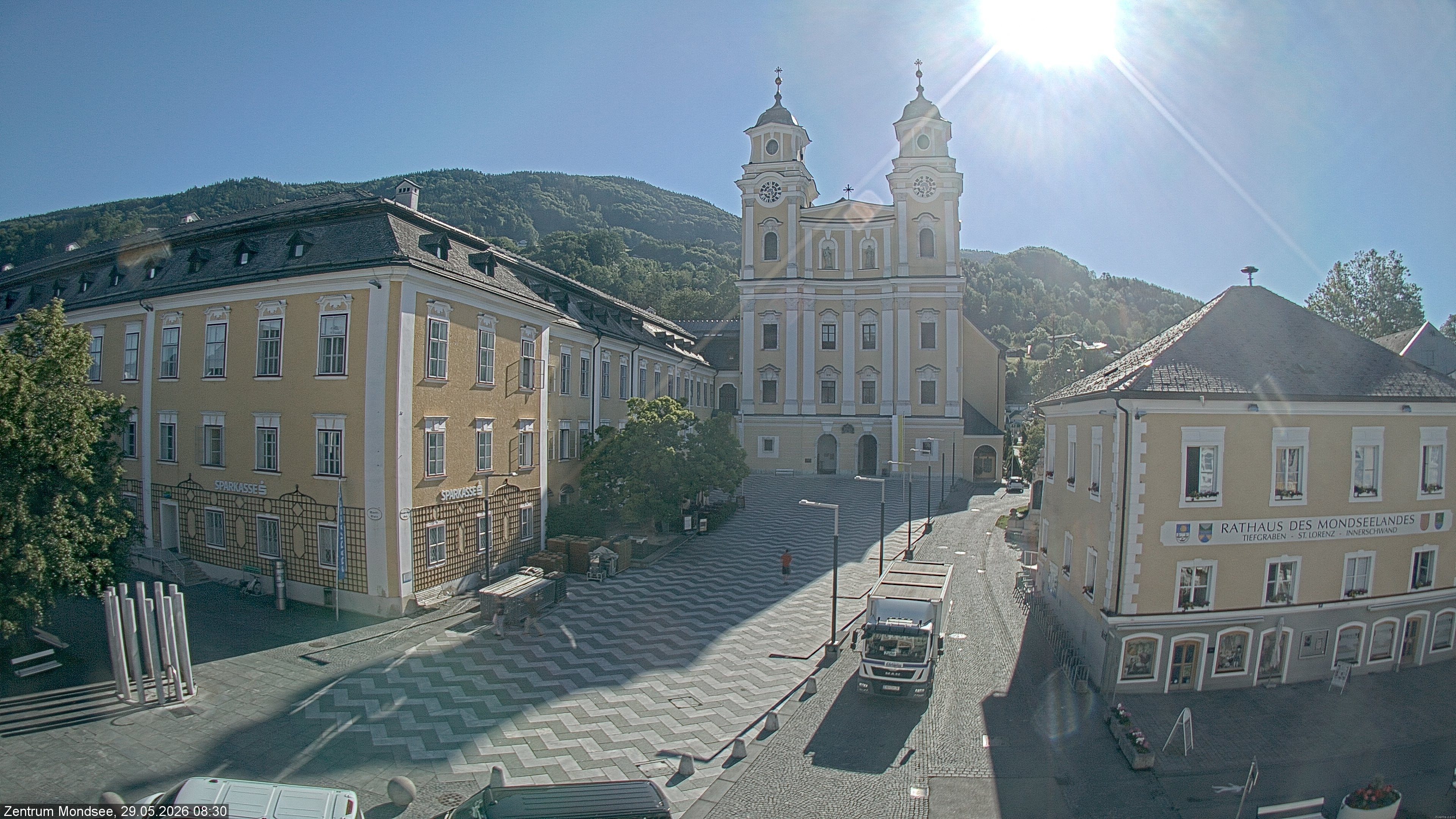 Archiv Foto Webcam Blick auf den Stadtplatz von Mondsee