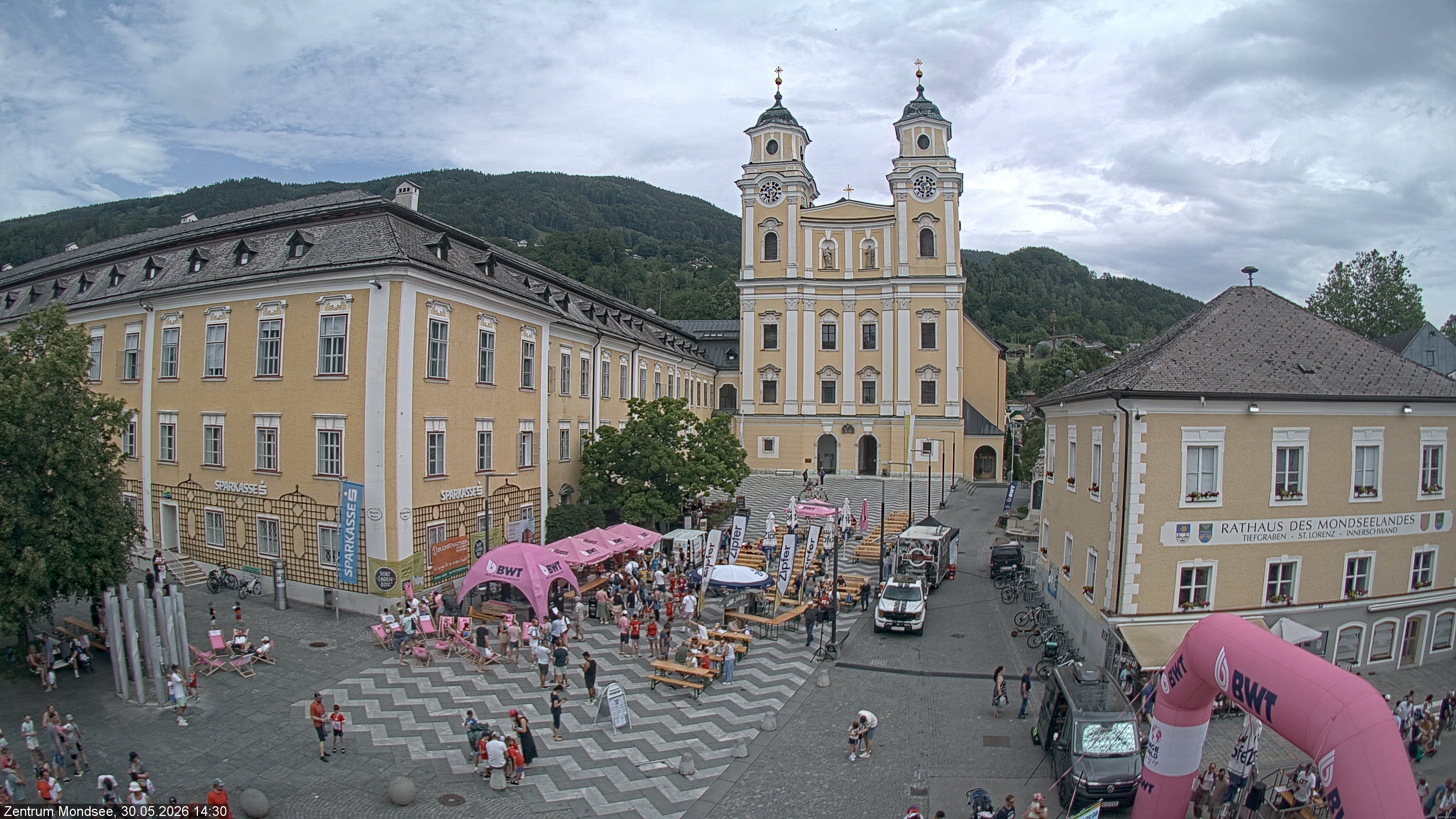 Archiv Foto Webcam Blick auf den Stadtplatz von Mondsee