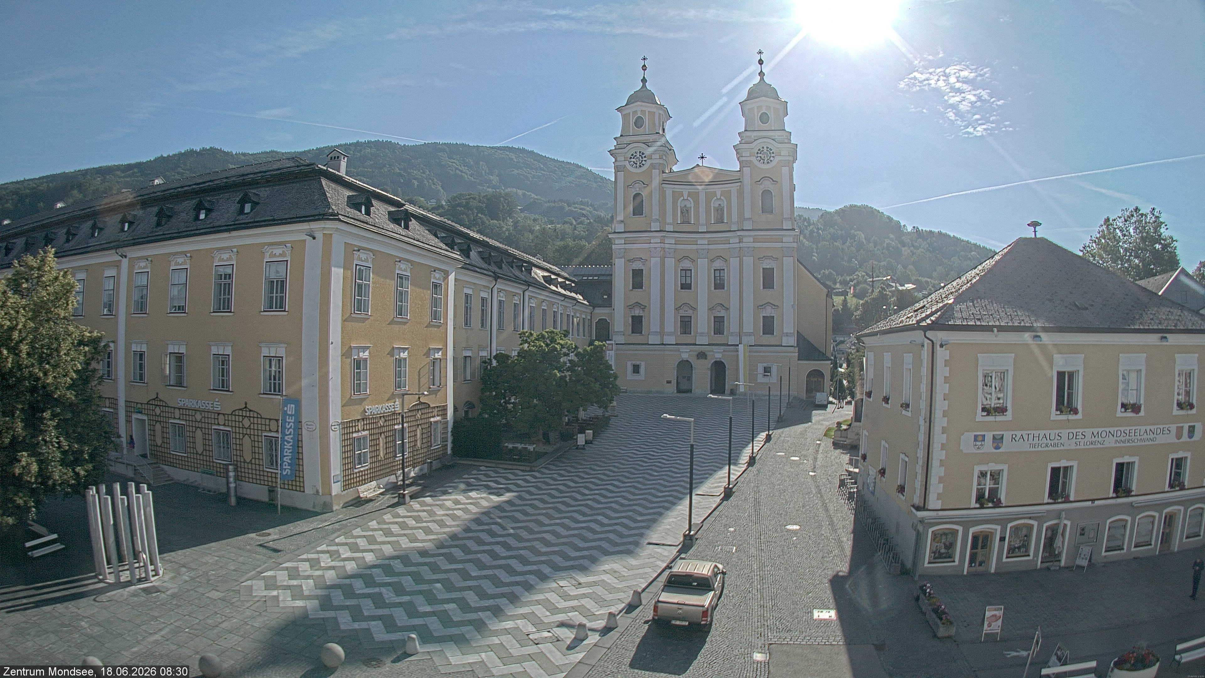 Archiv Foto Webcam Blick auf den Stadtplatz von Mondsee