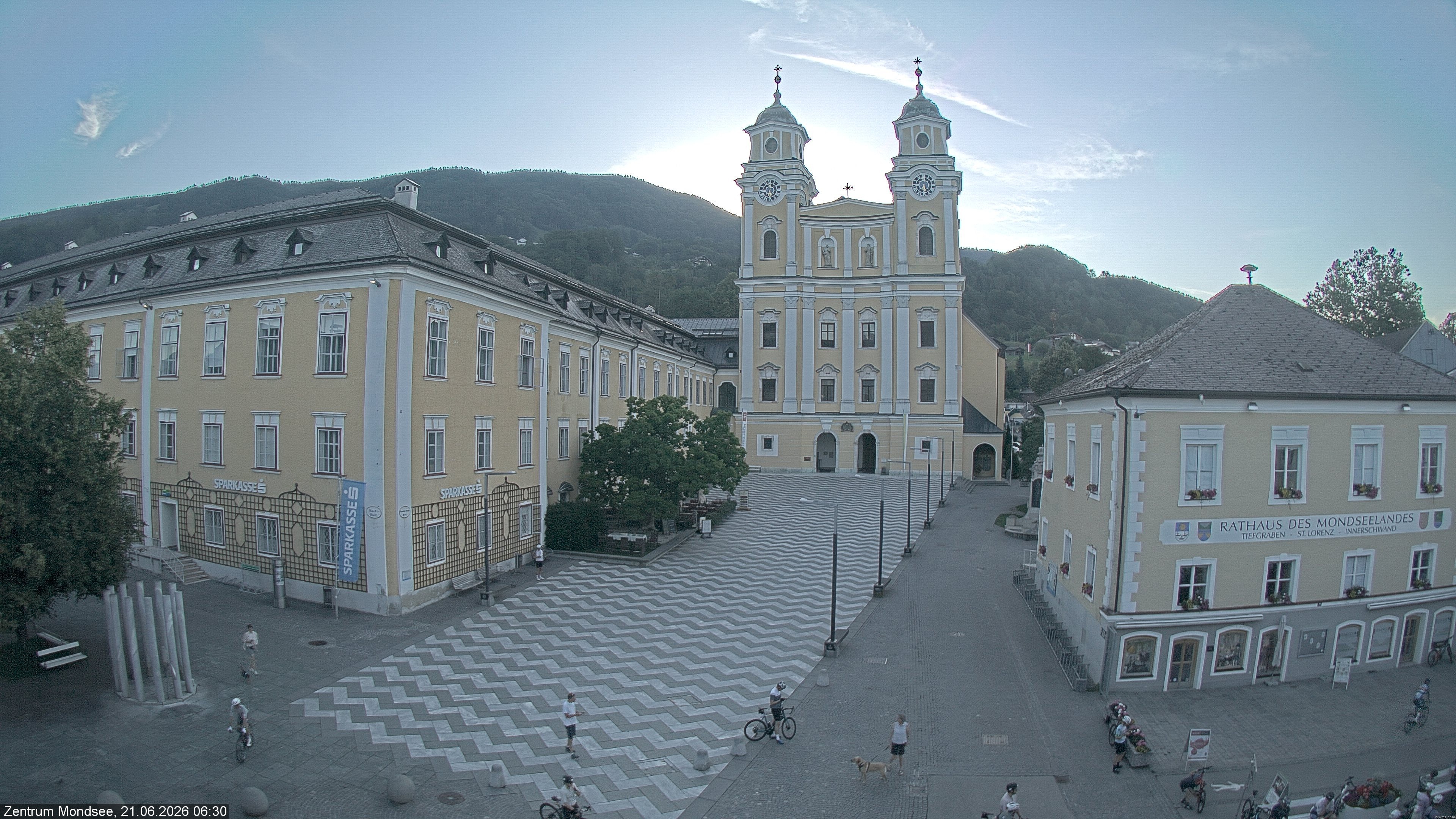 Archiv Foto Webcam Blick auf den Stadtplatz von Mondsee