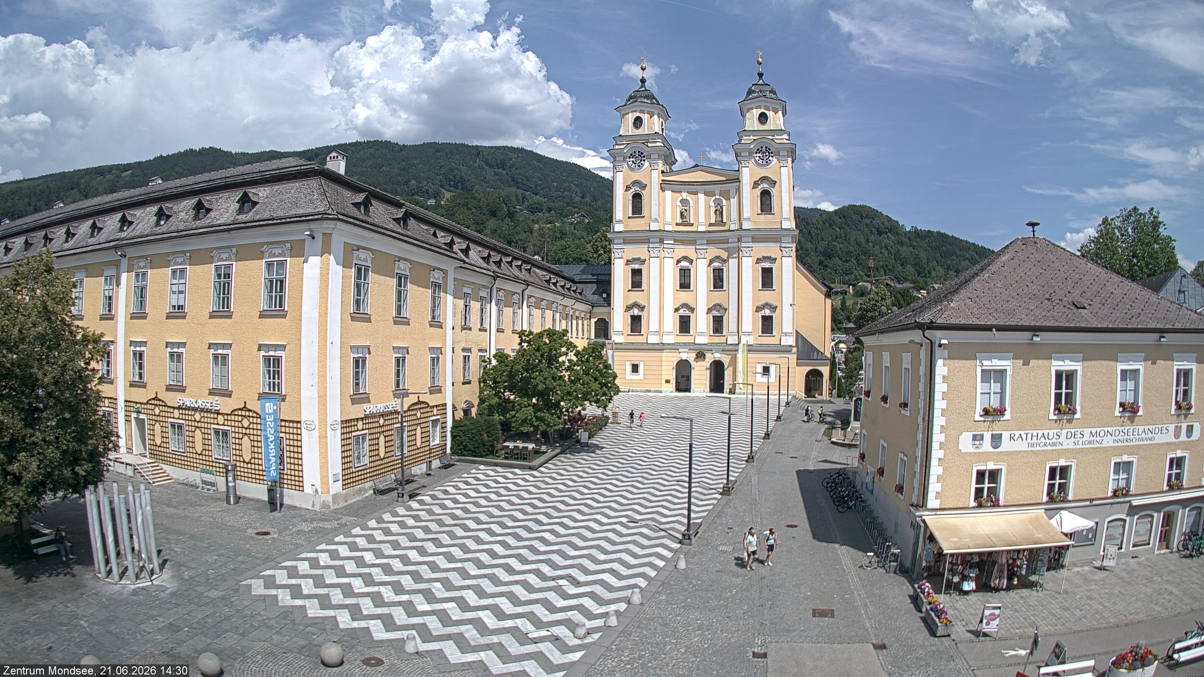 Archiv Foto Webcam Blick auf den Stadtplatz von Mondsee