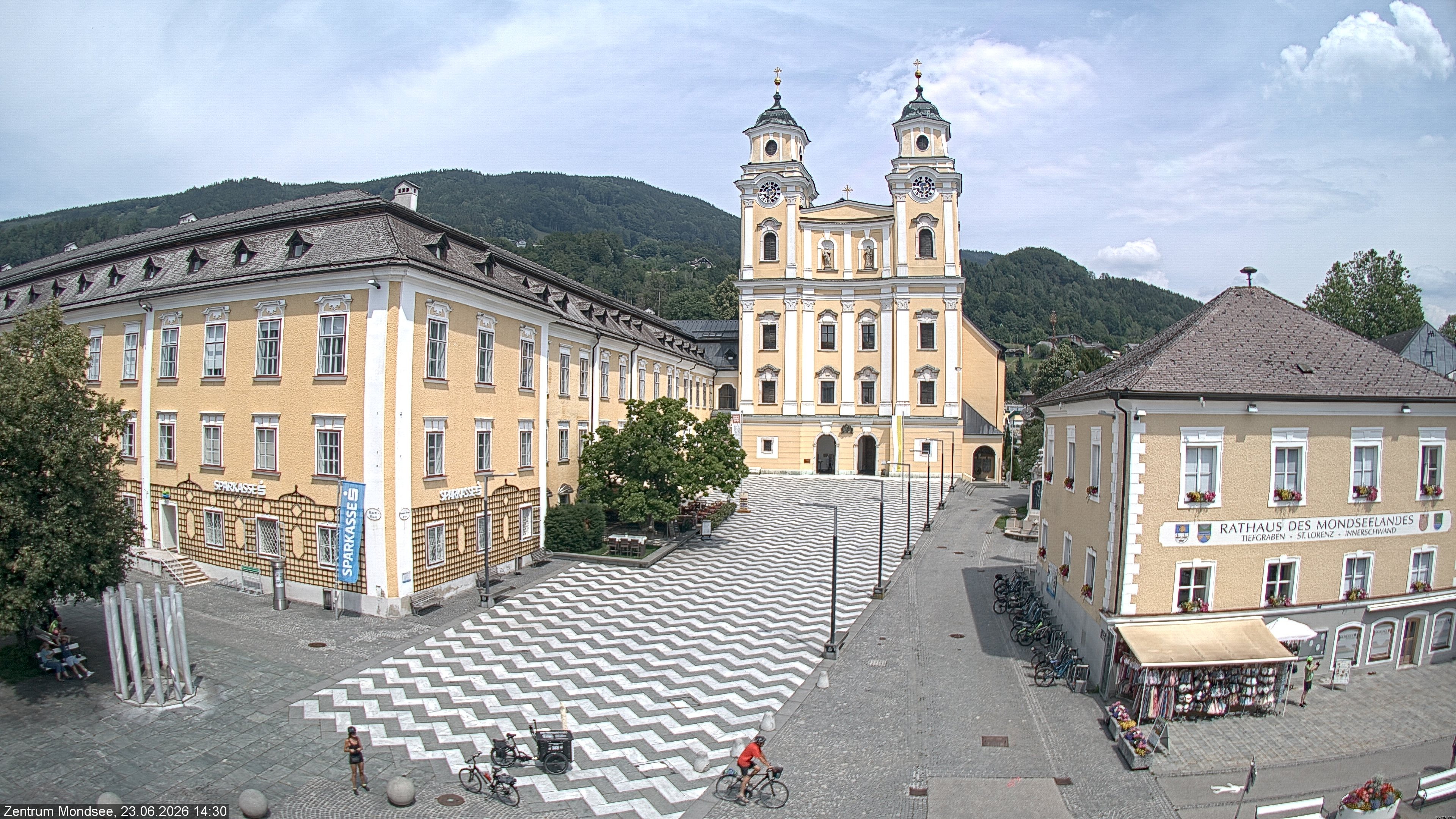 Archiv Foto Webcam Blick auf den Stadtplatz von Mondsee