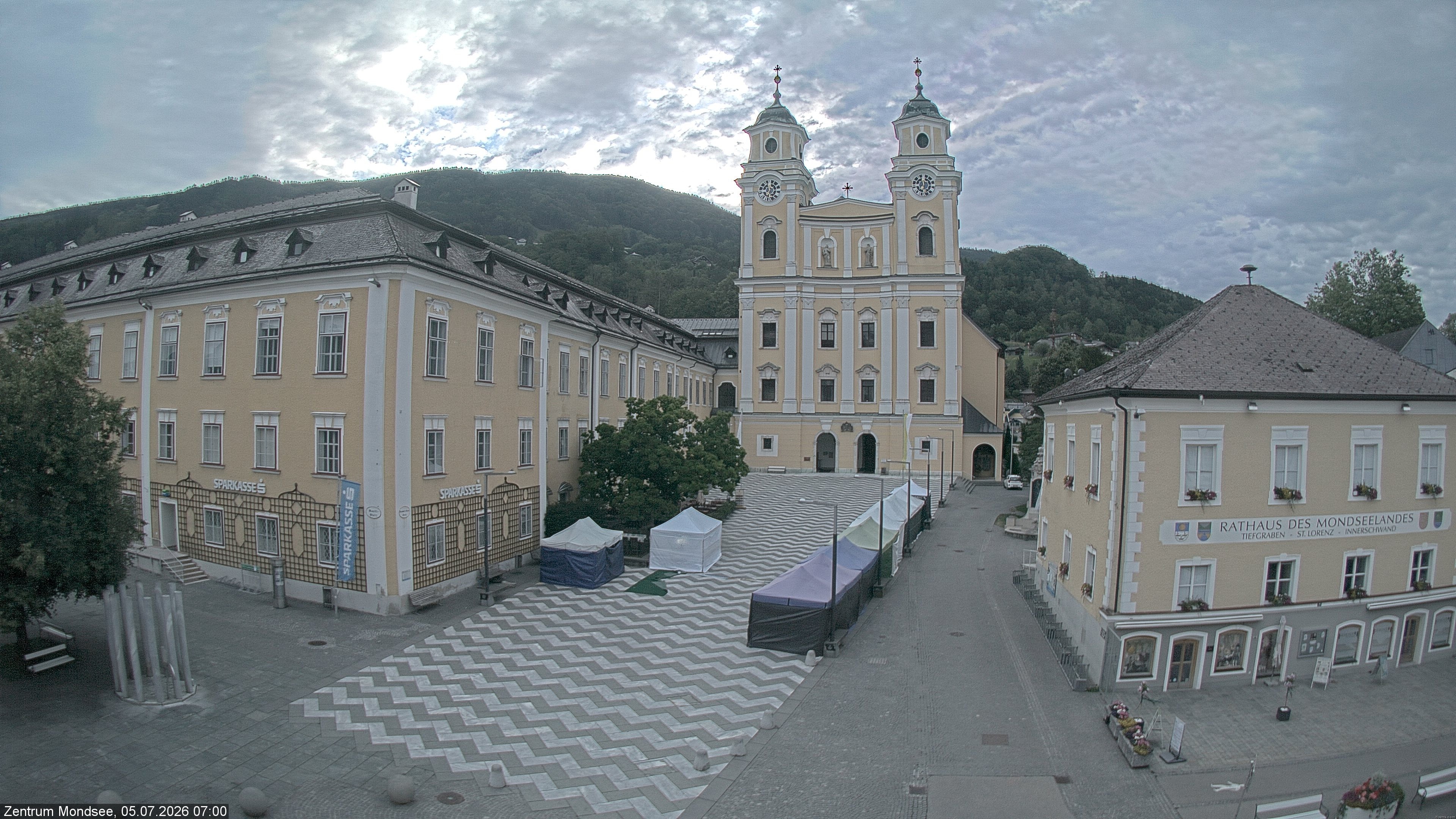 Archiv Foto Webcam Blick auf den Stadtplatz von Mondsee