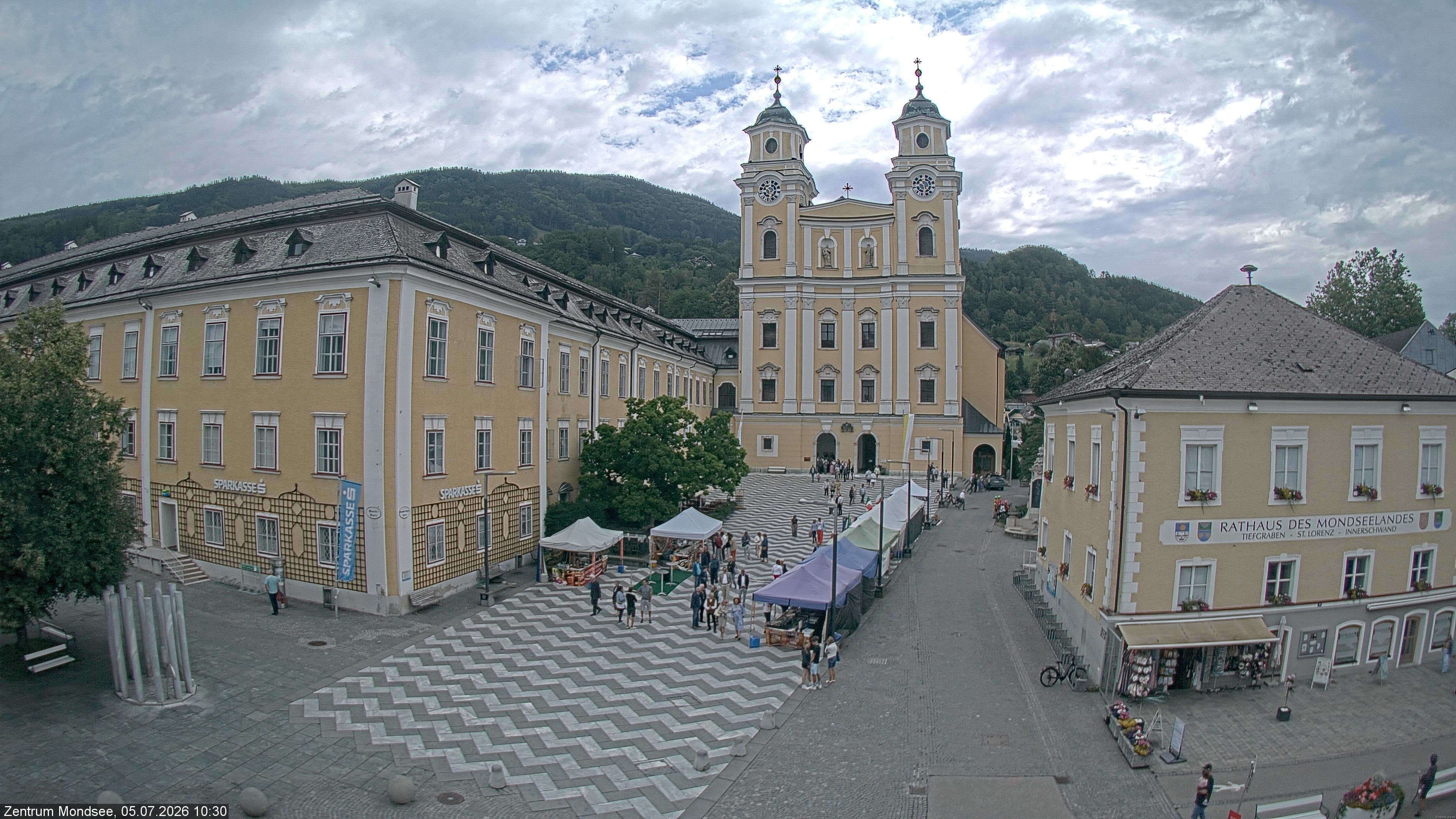 Archiv Foto Webcam Blick auf den Stadtplatz von Mondsee