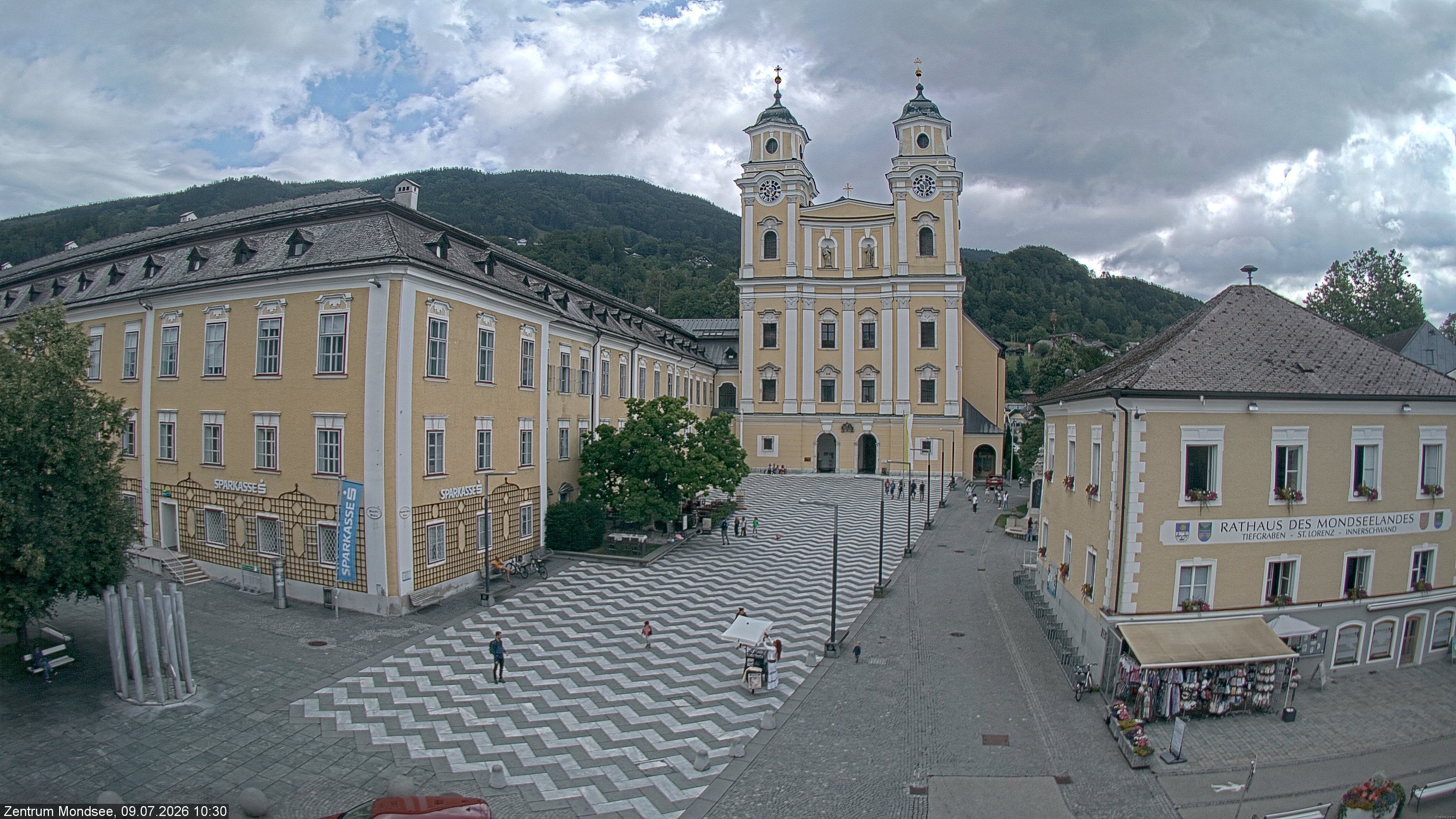 Archiv Foto Webcam Blick auf den Stadtplatz von Mondsee
