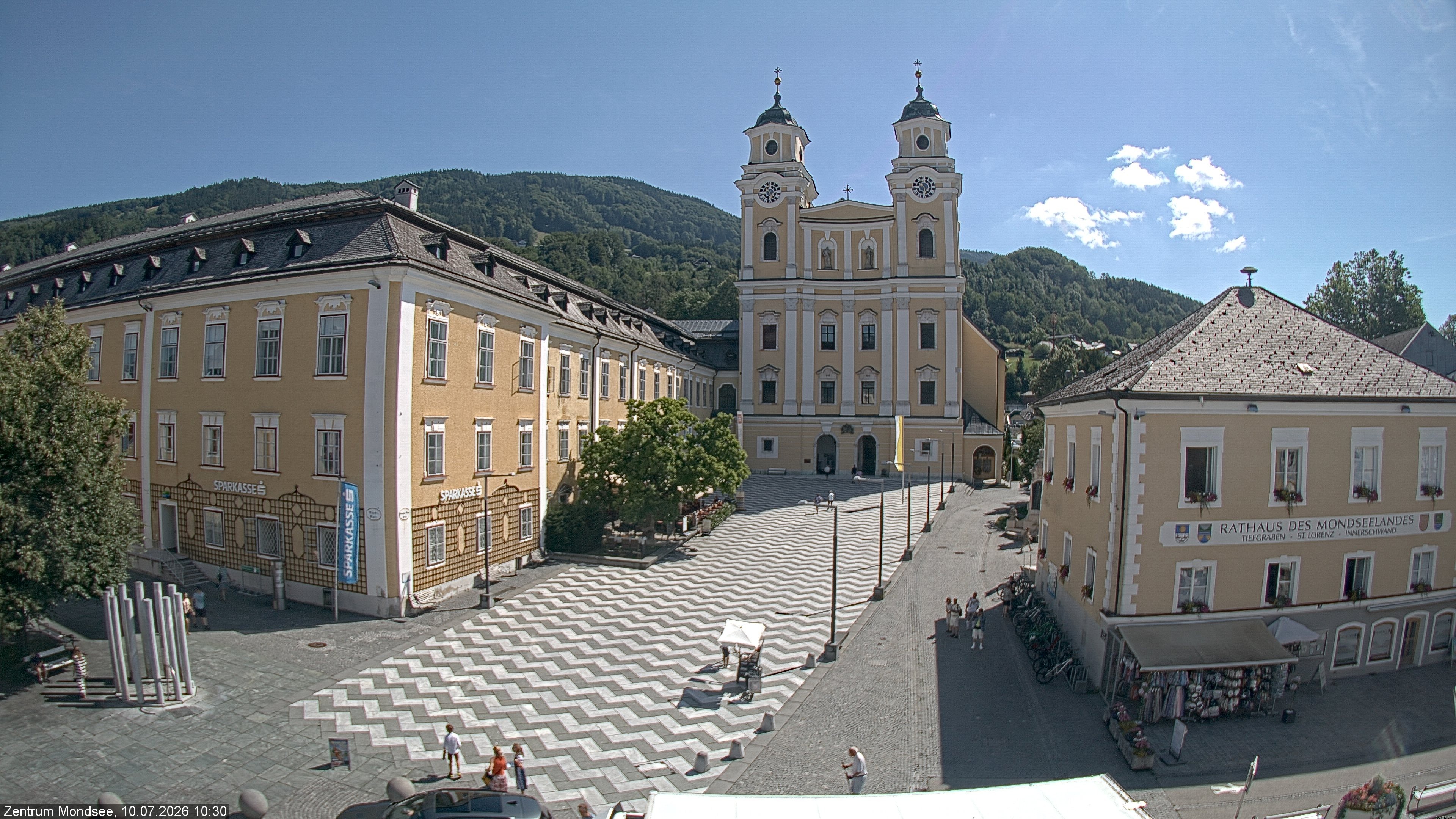 Archiv Foto Webcam Blick auf den Stadtplatz von Mondsee