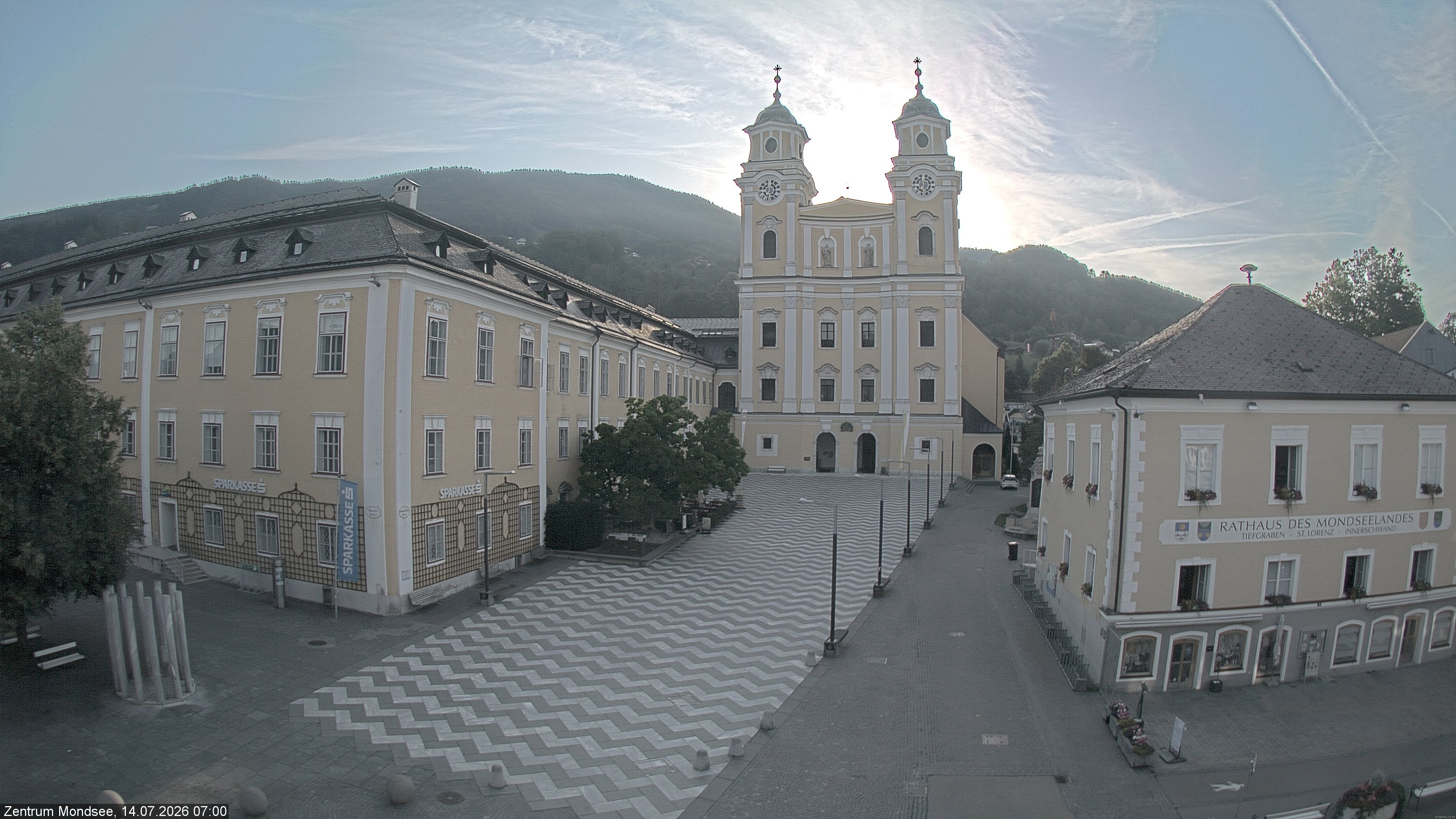 Archiv Foto Webcam Blick auf den Stadtplatz von Mondsee