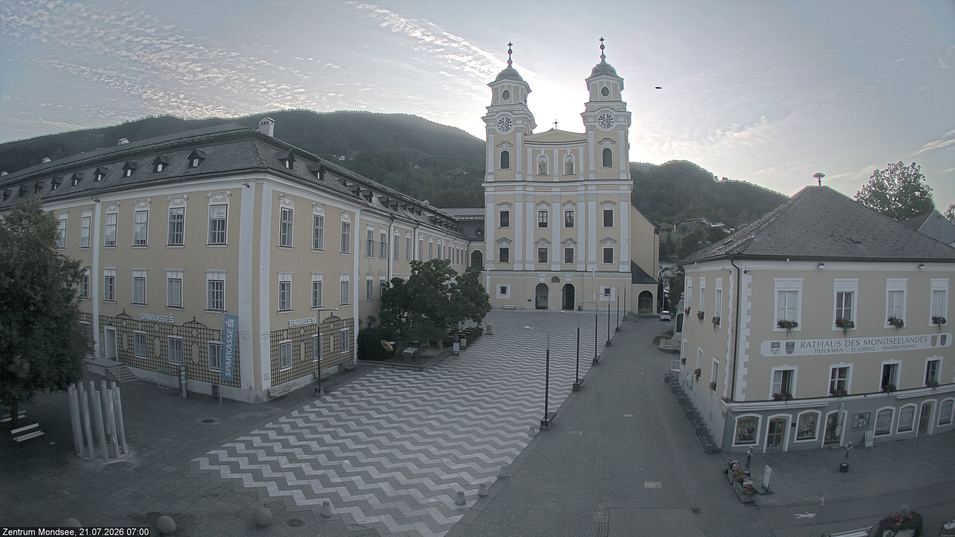 Archiv Foto Webcam Blick auf den Stadtplatz von Mondsee