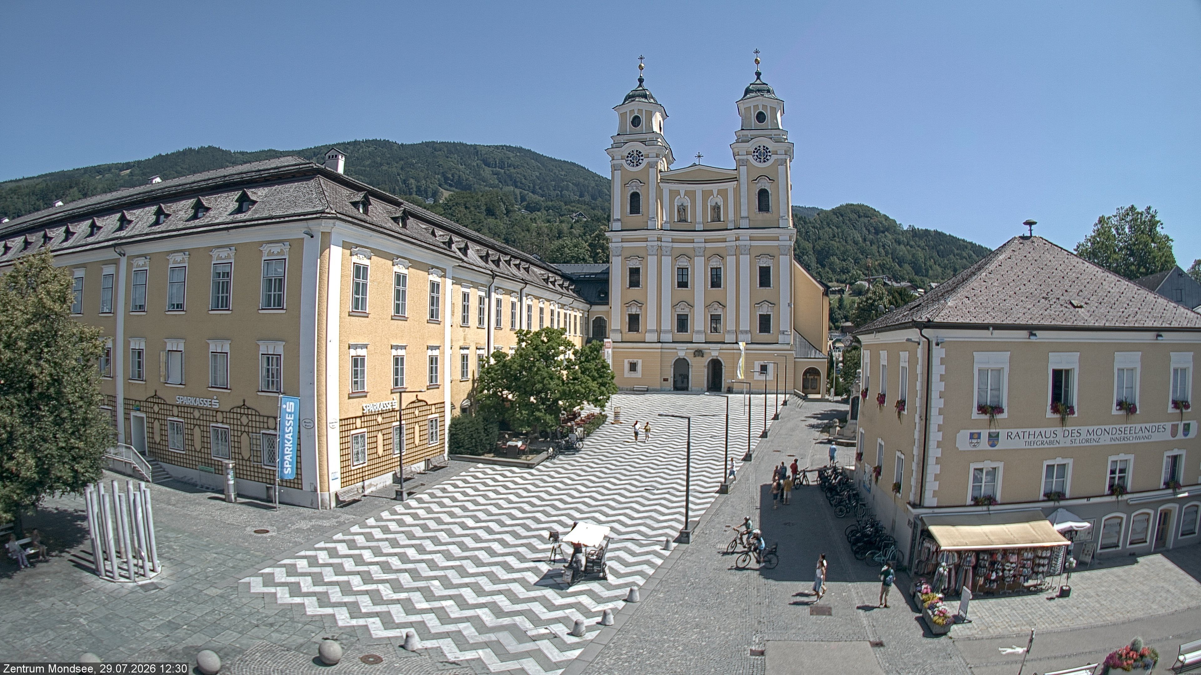 Archiv Foto Webcam Blick auf den Stadtplatz von Mondsee