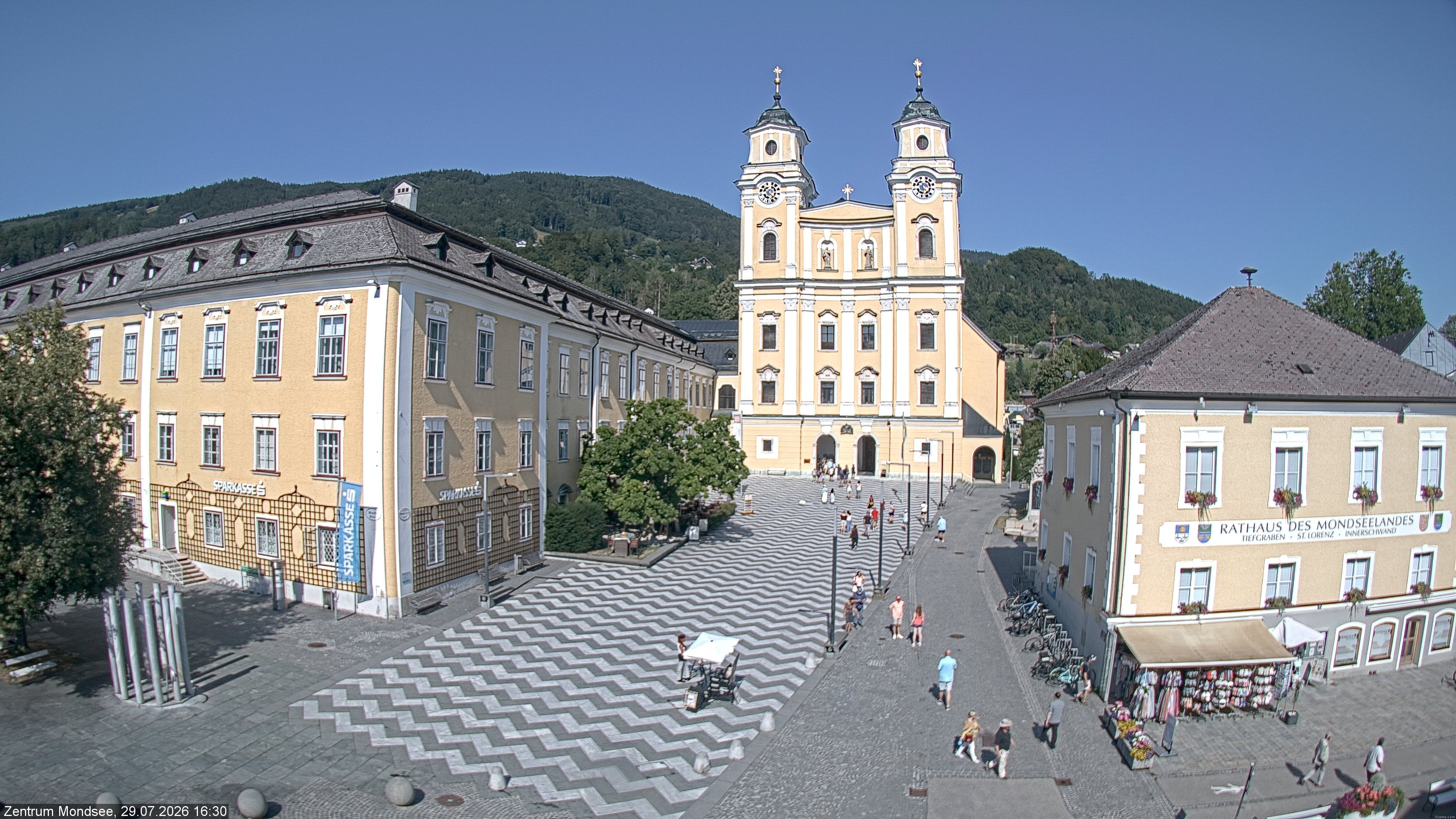 Archiv Foto Webcam Blick auf den Stadtplatz von Mondsee