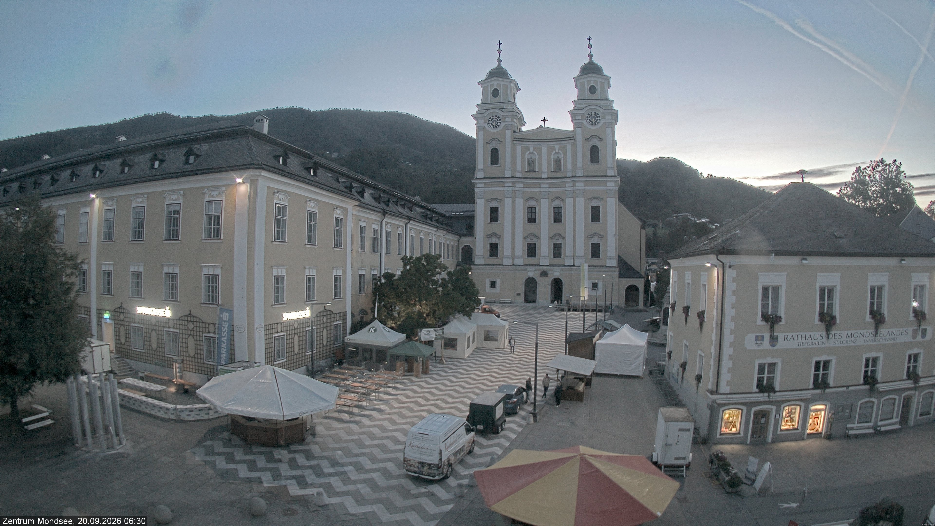 Archiv Foto Webcam Blick auf den Stadtplatz von Mondsee
