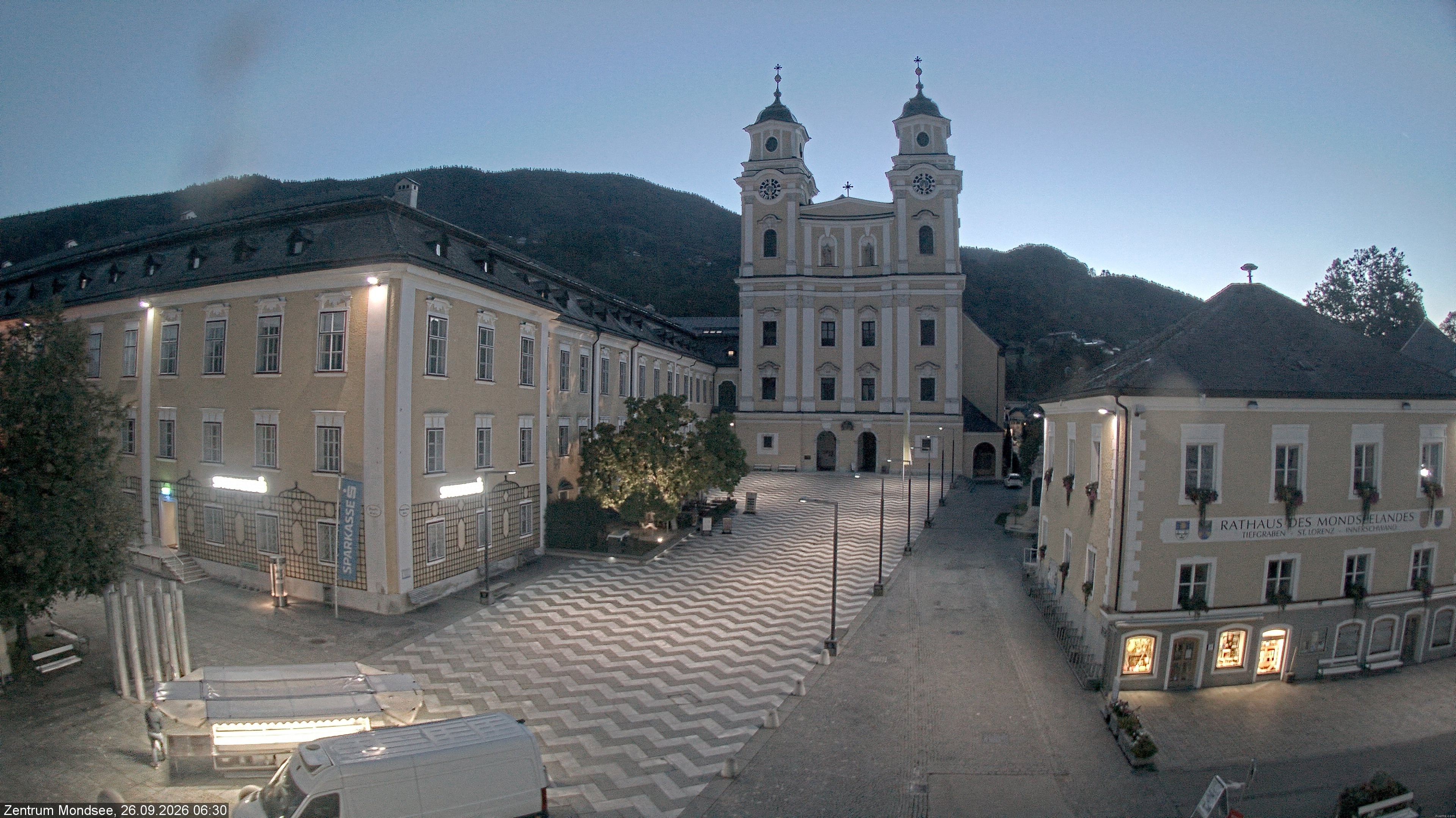Archiv Foto Webcam Blick auf den Stadtplatz von Mondsee