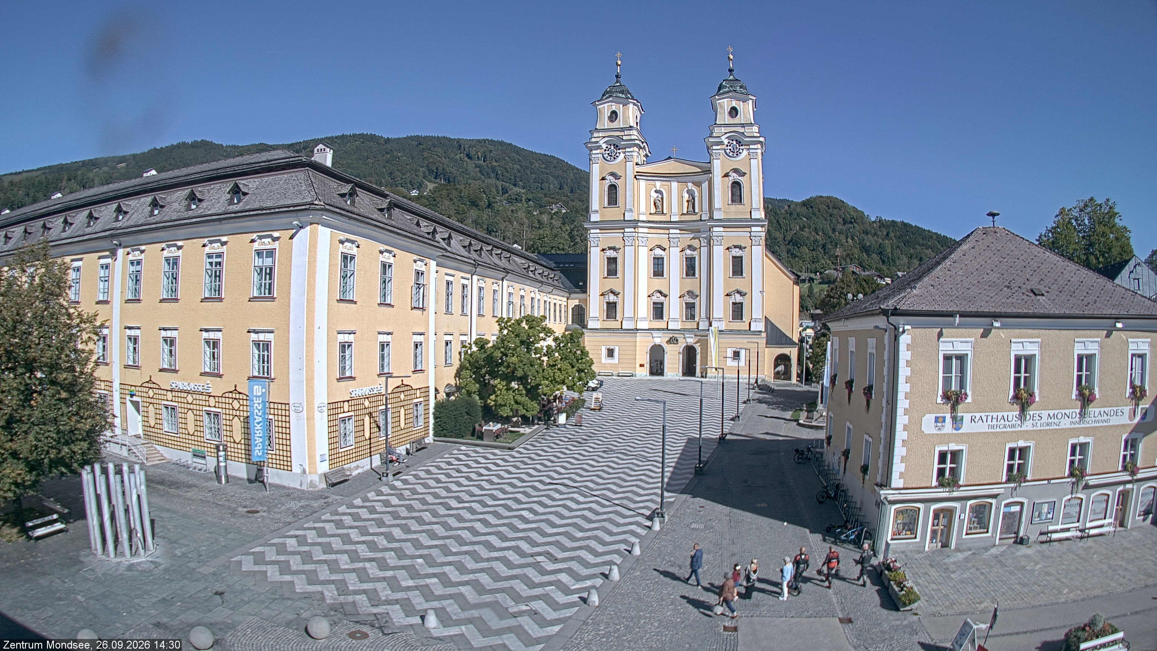 Archiv Foto Webcam Blick auf den Stadtplatz von Mondsee