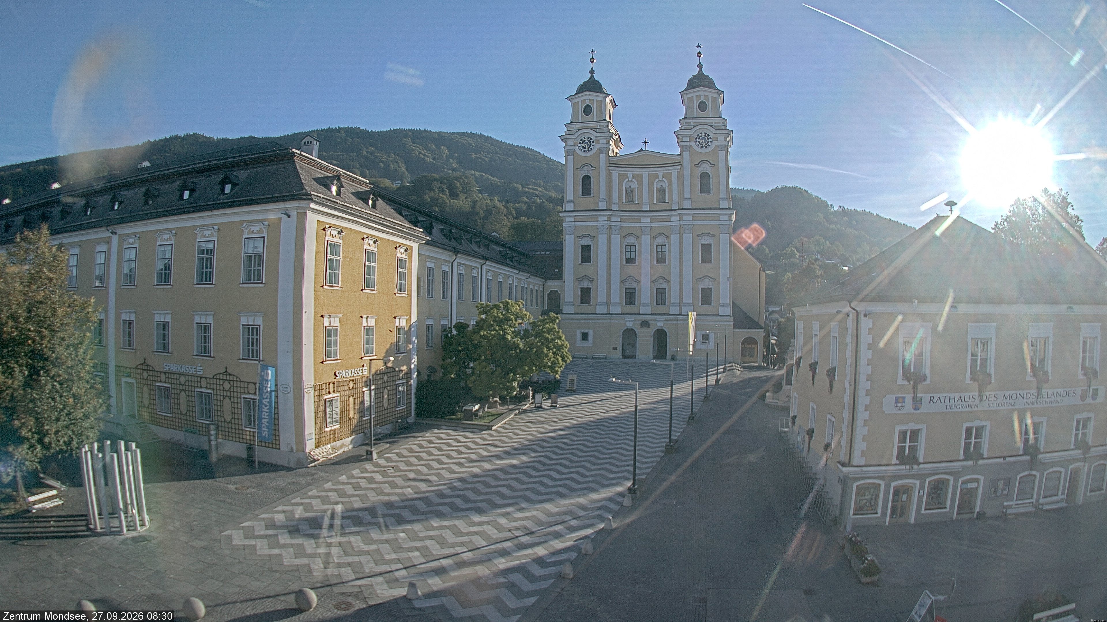 Archiv Foto Webcam Blick auf den Stadtplatz von Mondsee
