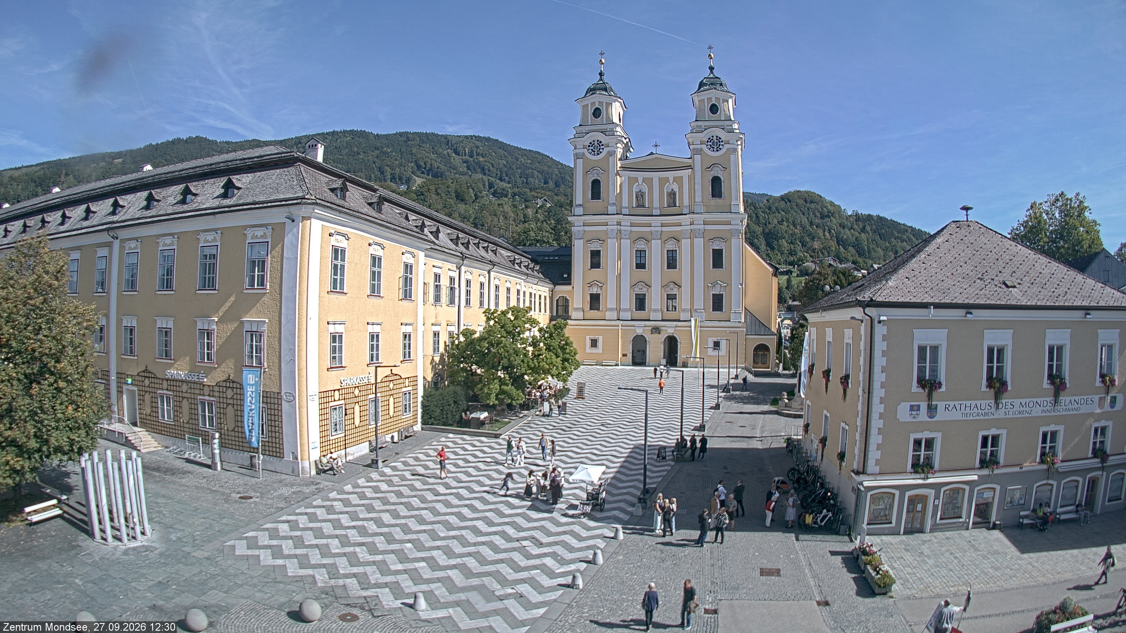 Archiv Foto Webcam Blick auf den Stadtplatz von Mondsee
