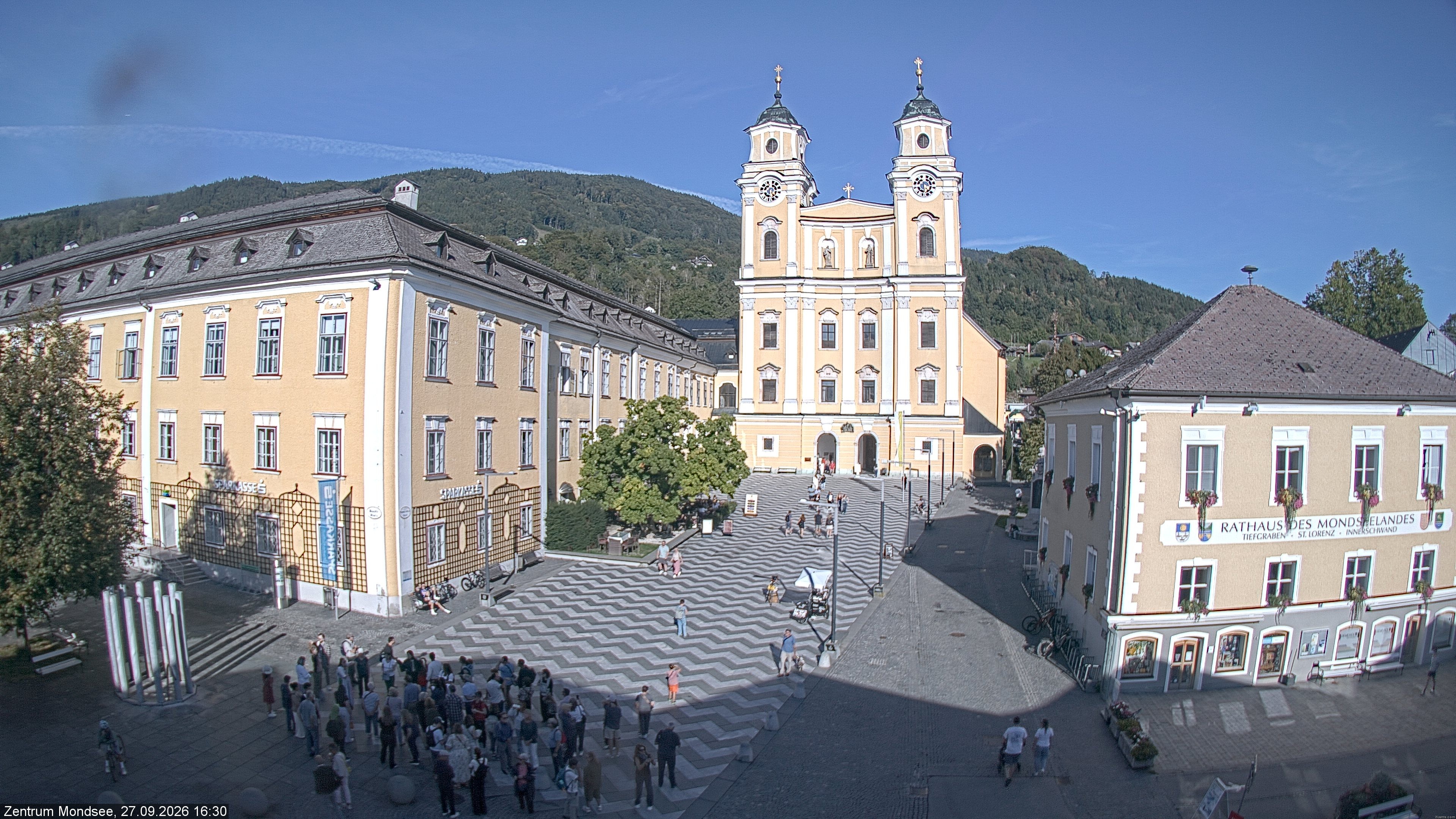 Archiv Foto Webcam Blick auf den Stadtplatz von Mondsee
