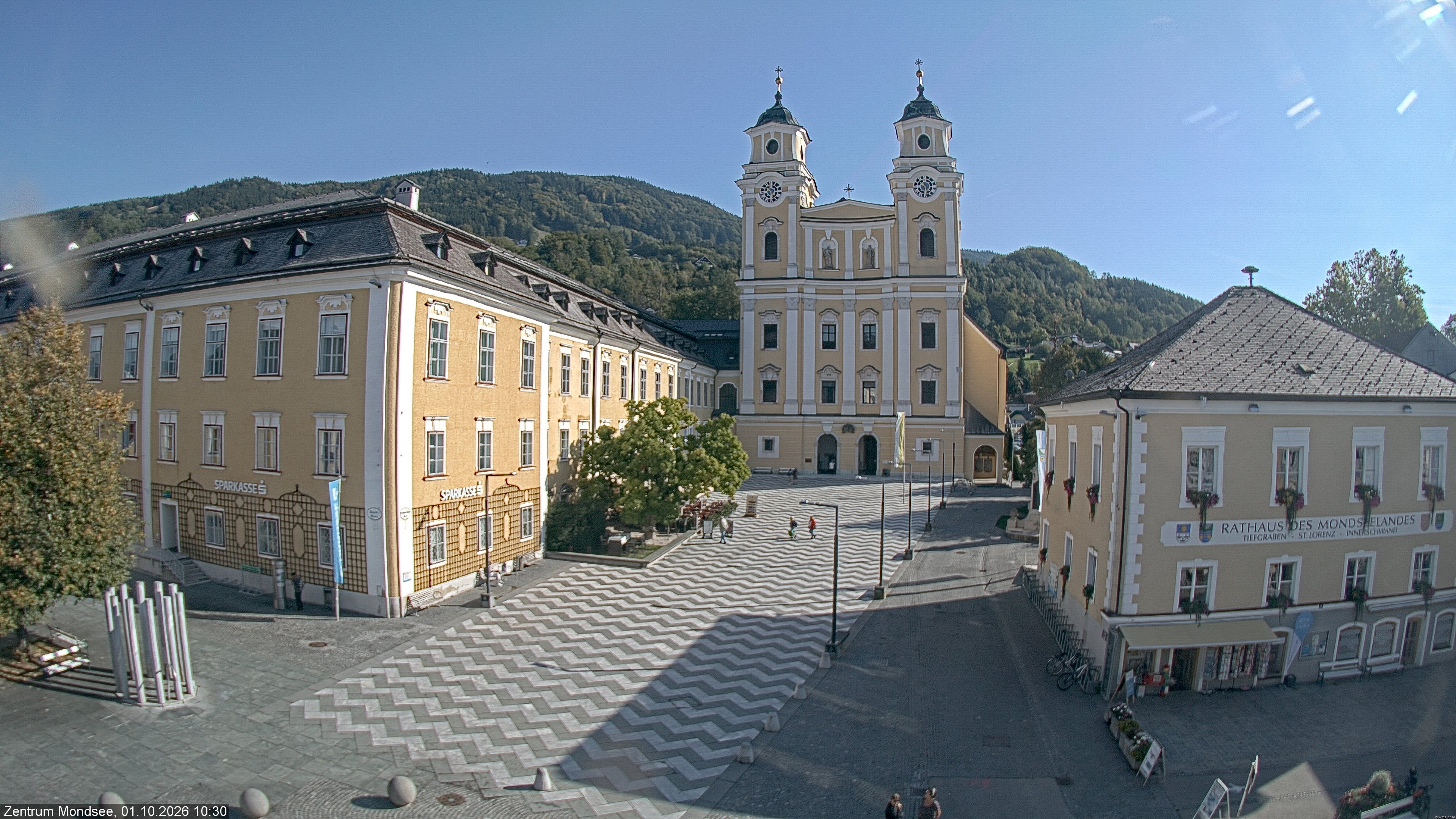 Archiv Foto Webcam Blick auf den Stadtplatz von Mondsee