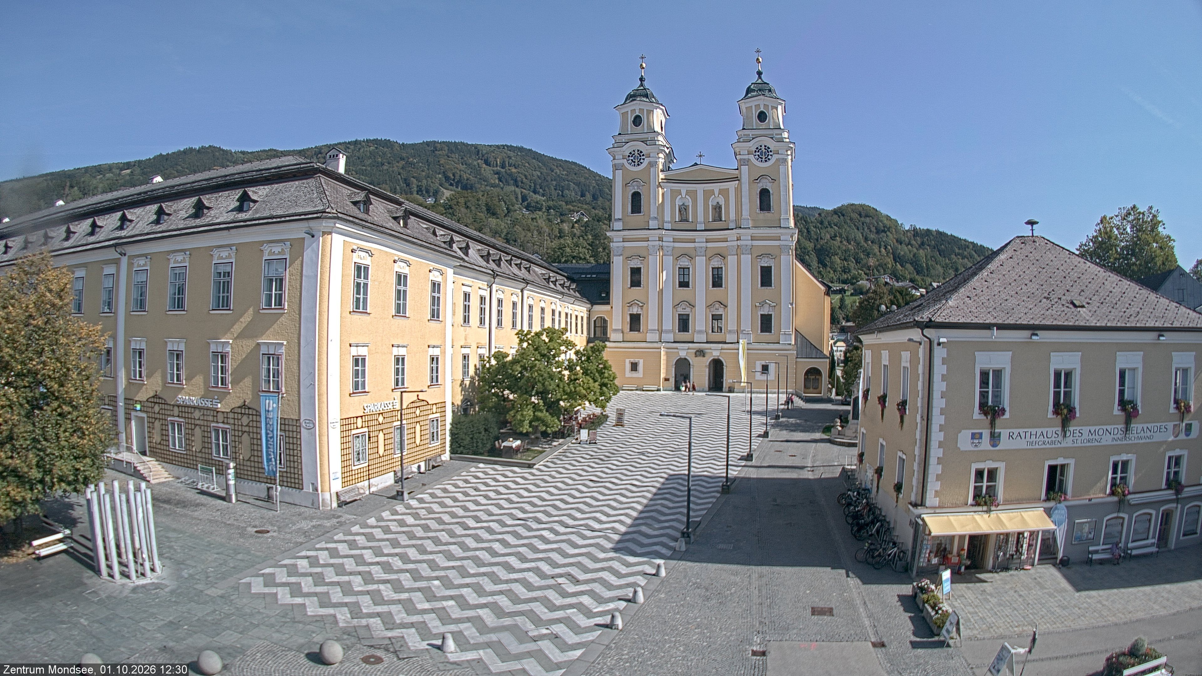 Archiv Foto Webcam Blick auf den Stadtplatz von Mondsee
