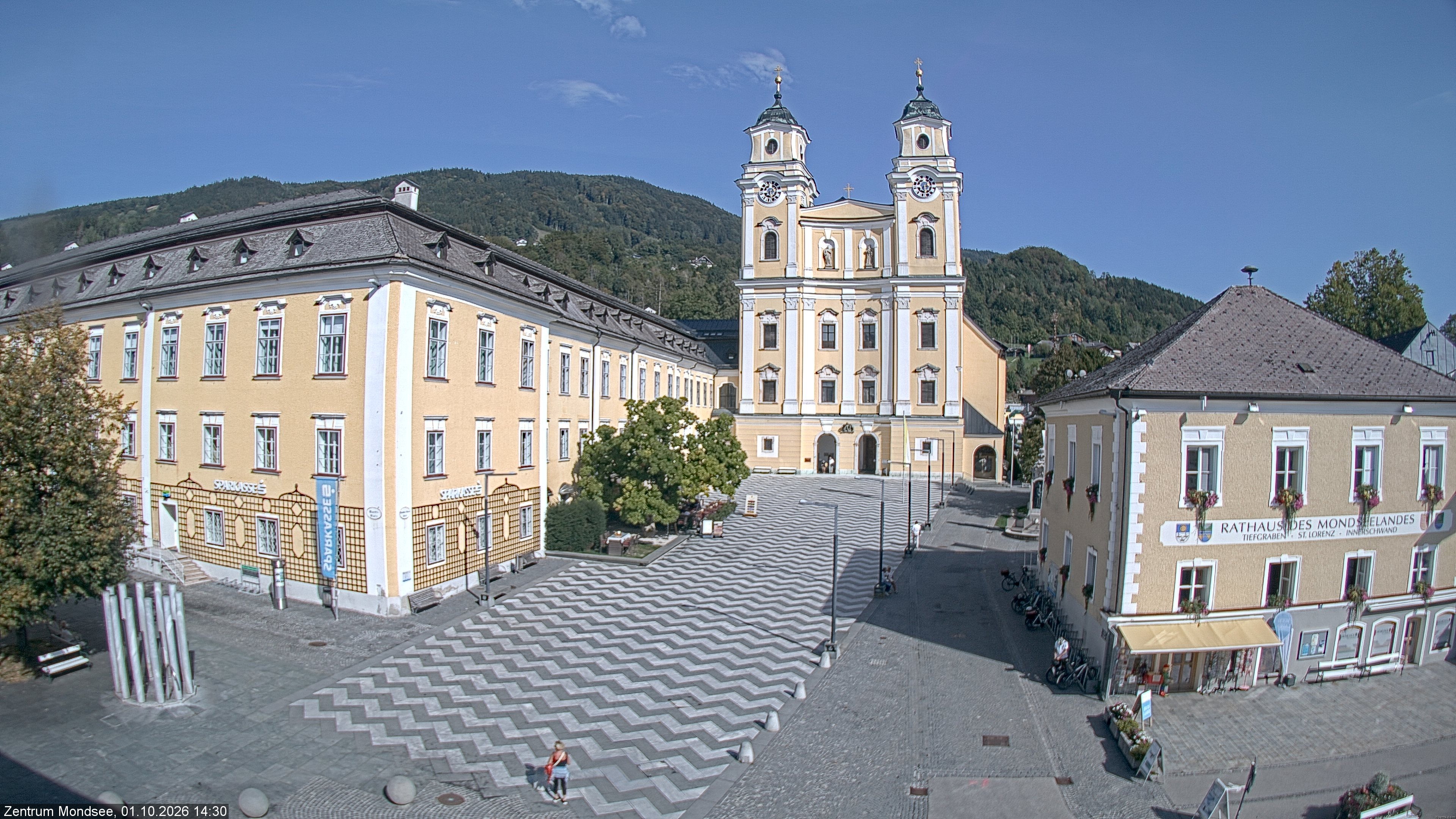 Archiv Foto Webcam Blick auf den Stadtplatz von Mondsee