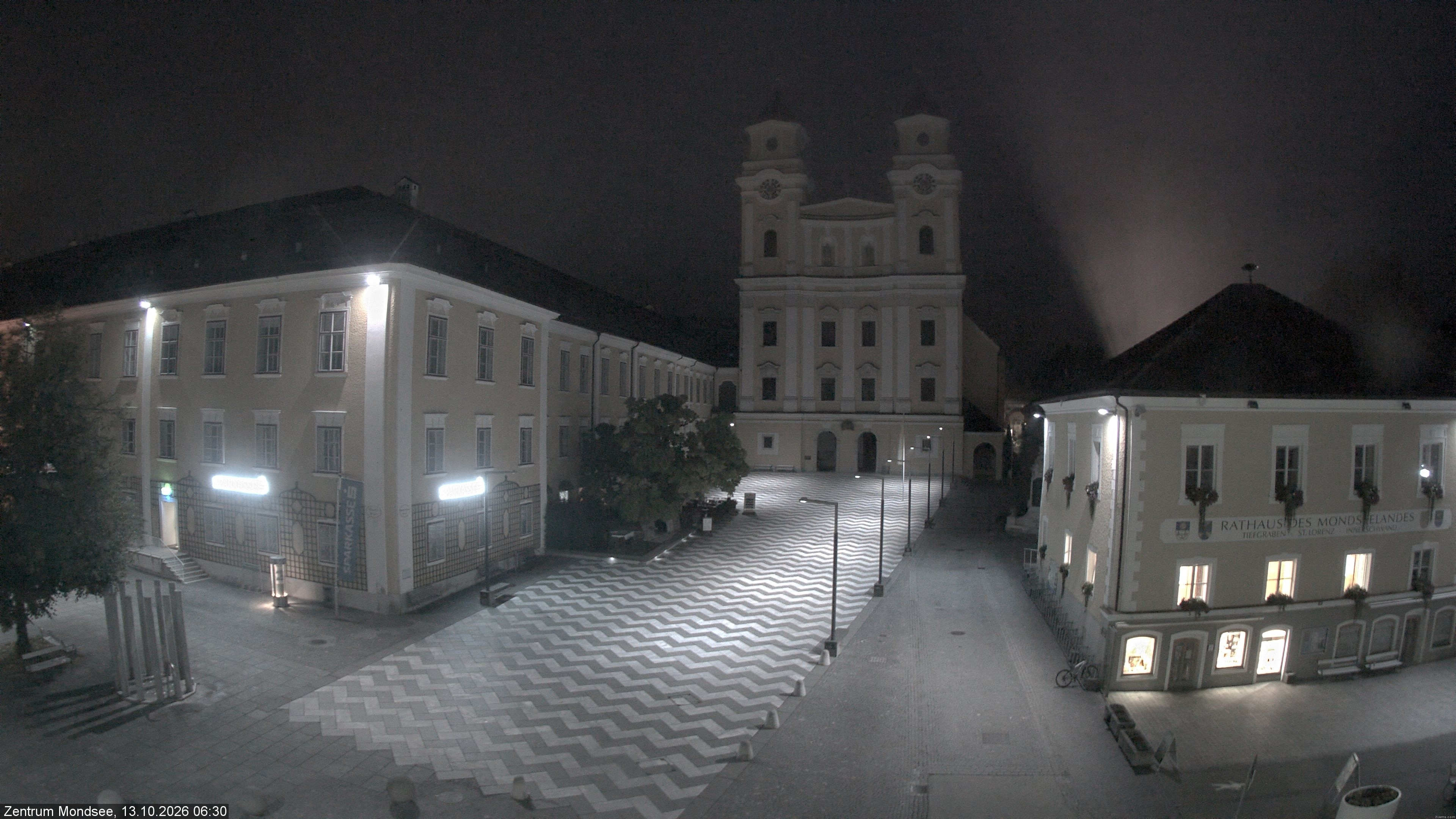 Archiv Foto Webcam Blick auf den Stadtplatz von Mondsee