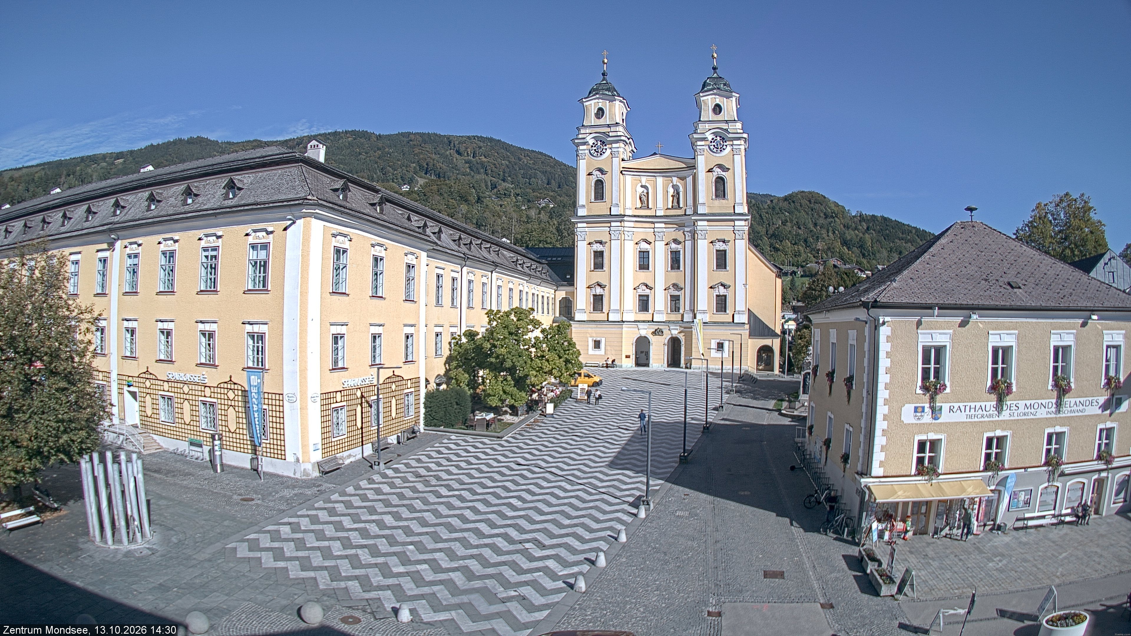 Archiv Foto Webcam Blick auf den Stadtplatz von Mondsee