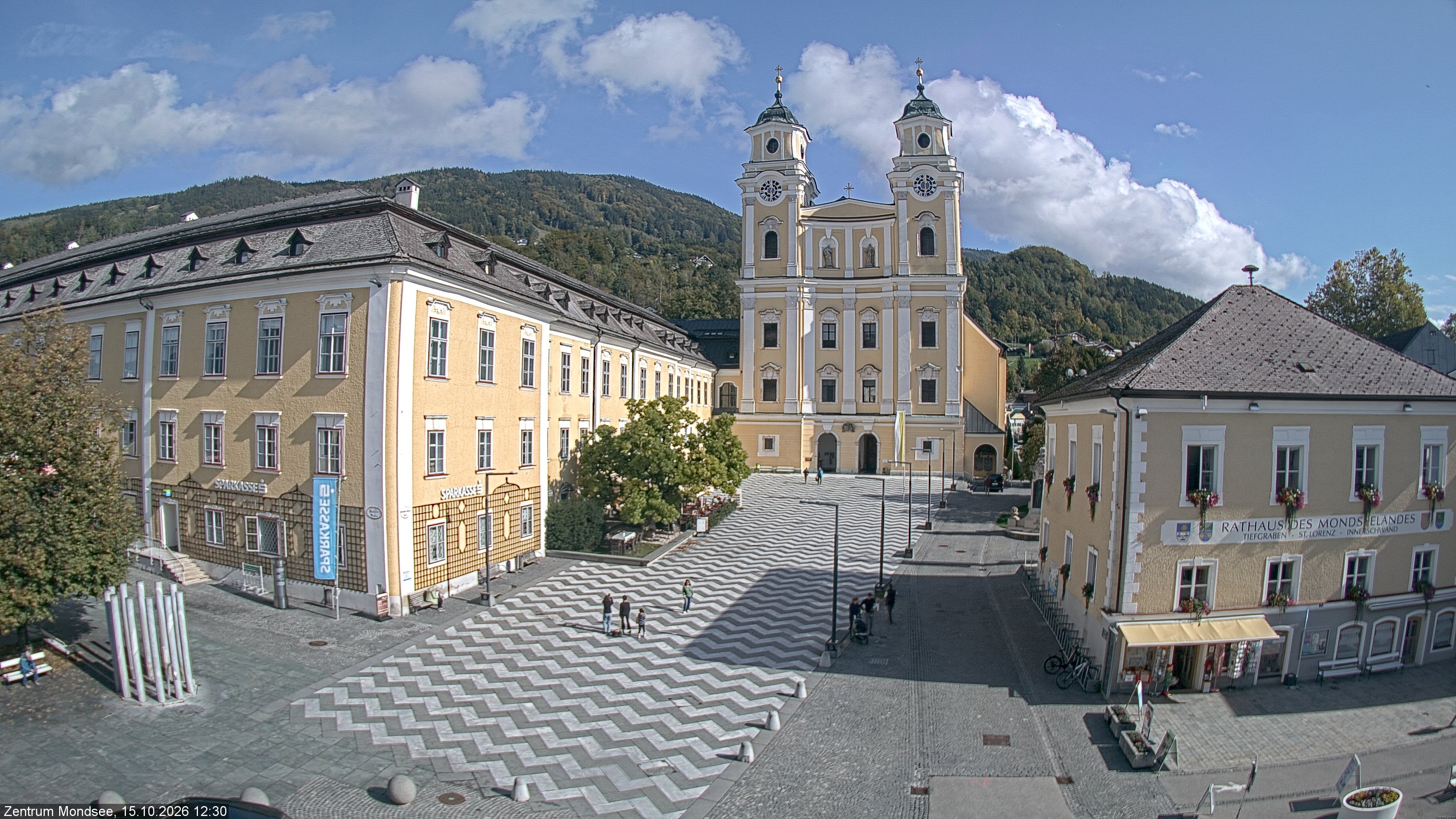 Archiv Foto Webcam Blick auf den Stadtplatz von Mondsee