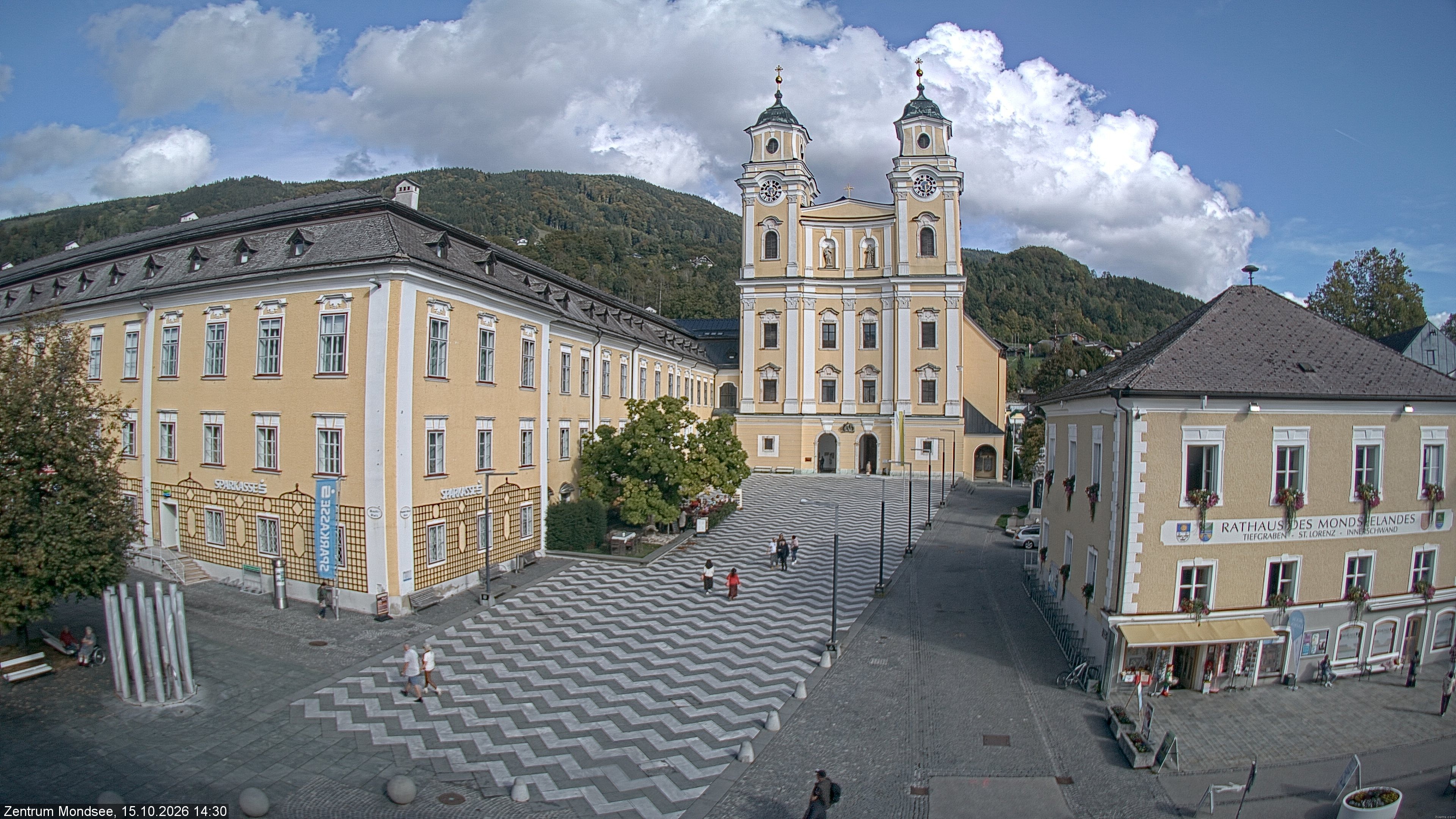 Archiv Foto Webcam Blick auf den Stadtplatz von Mondsee